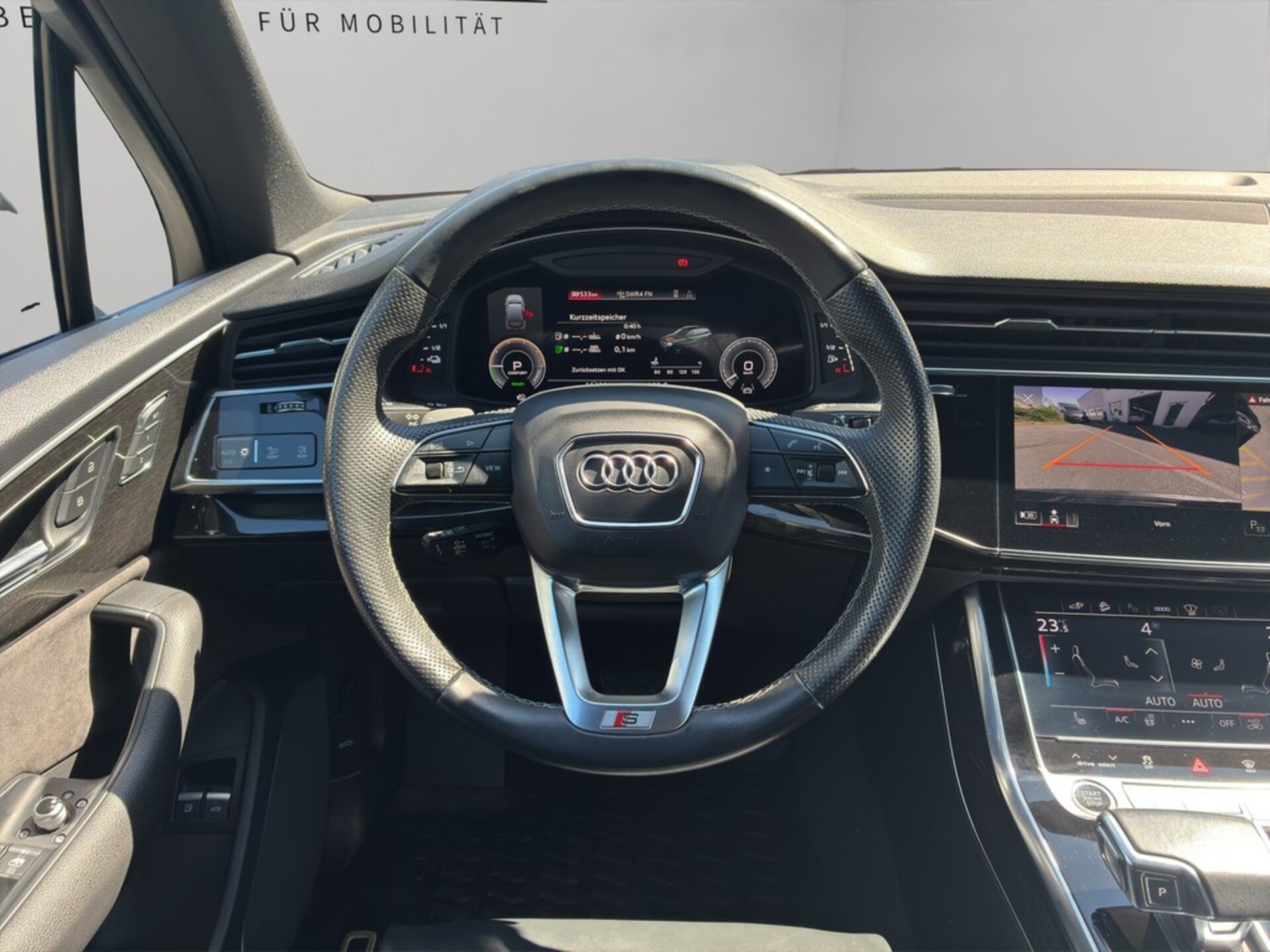 Audi Q7 SUV TFSI e