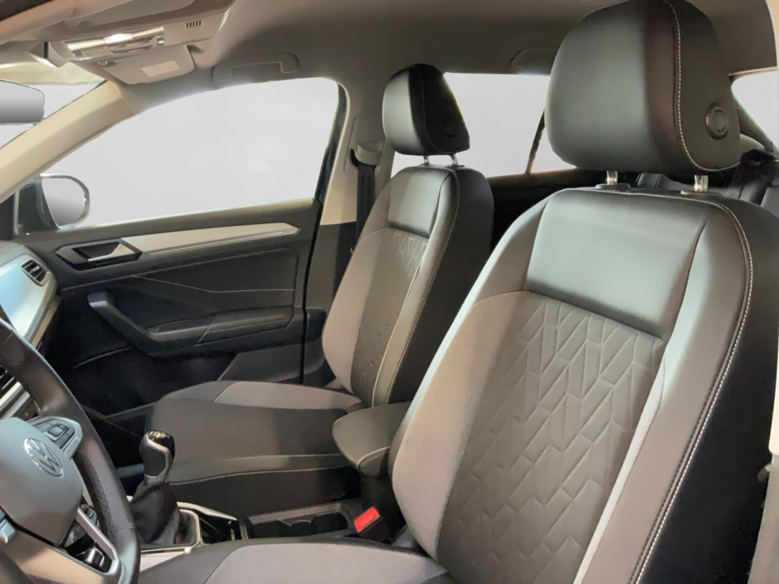 Volkswagen T-Roc – Bild 11