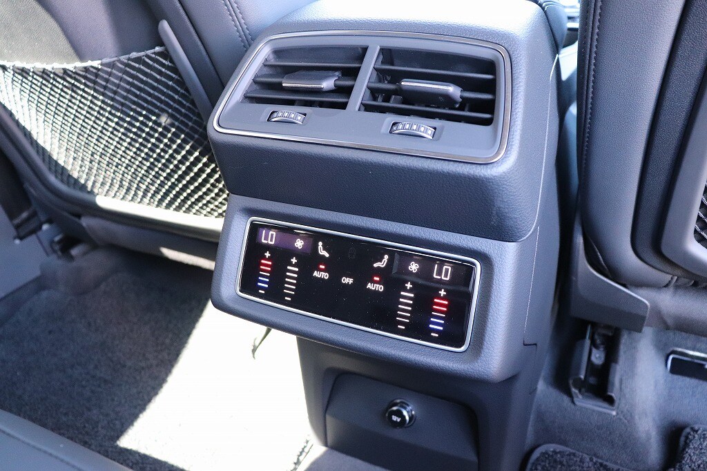 Image about Audi e-tron Sportback 55 quattro S line 300,00 kW