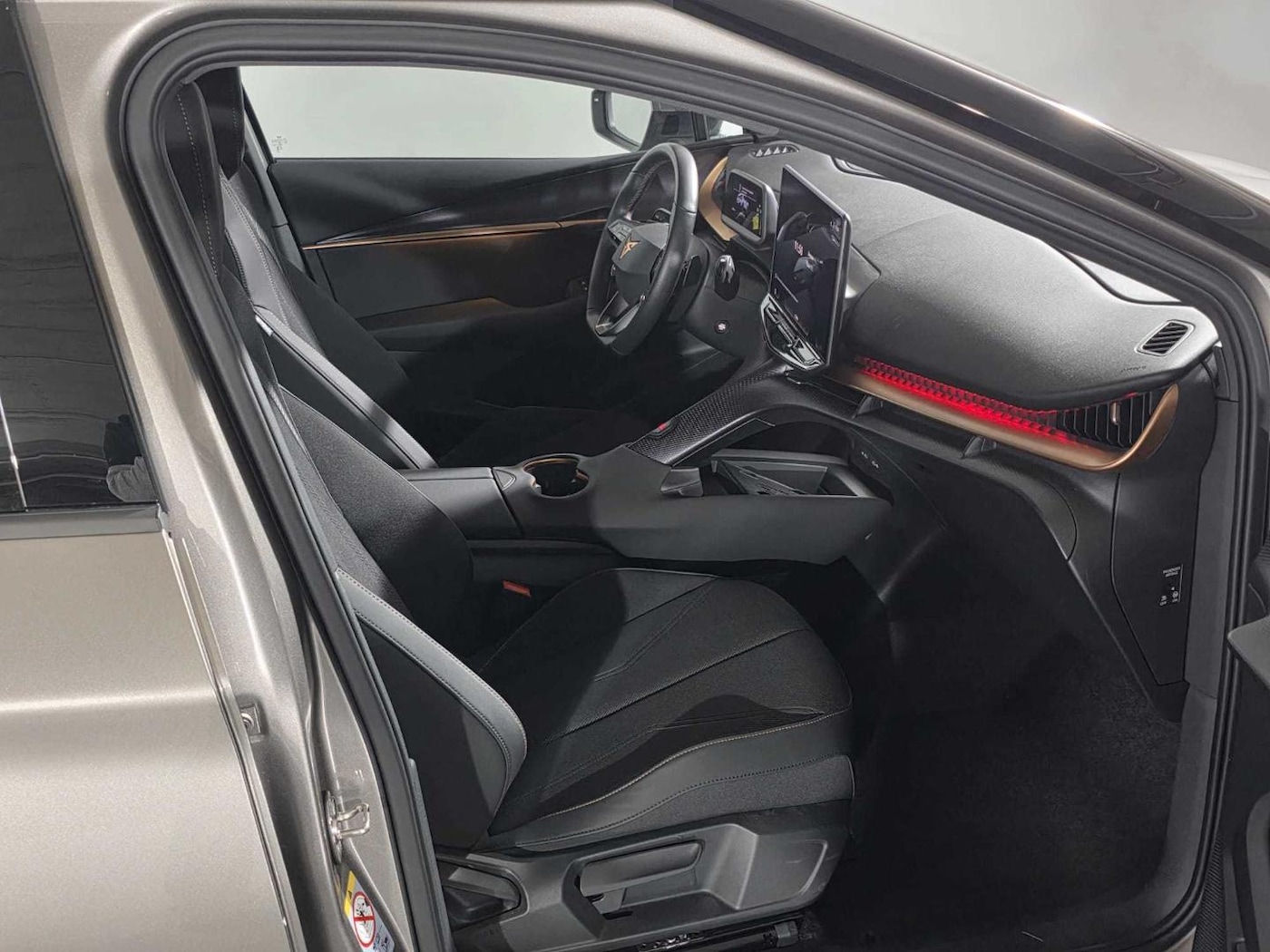 CUPRA Tavascan 77kWh Endurance First Edition 210 kW (286 CV) — photo 5