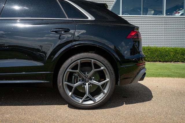 2026 Audi RS Q8 Base - Photo 18
