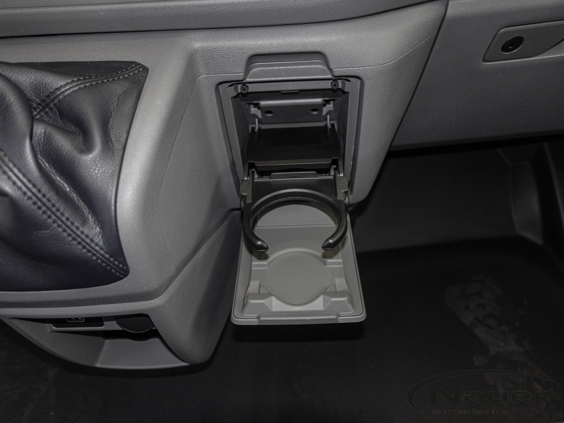 Volkswagen Transporter Kasten kurzer Radstand