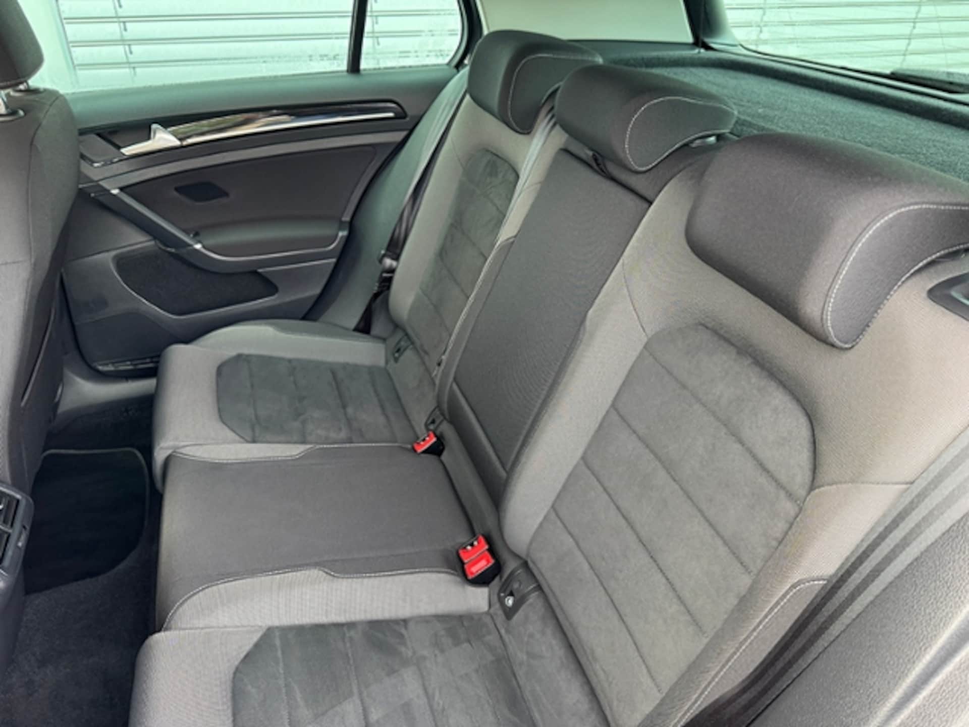 Volkswagen Golf Highline