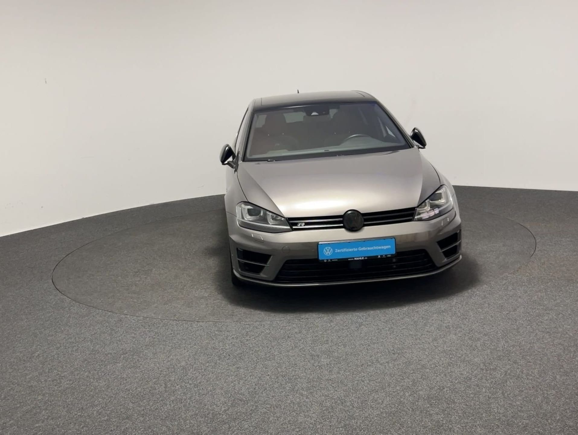 Volkswagen Golf R