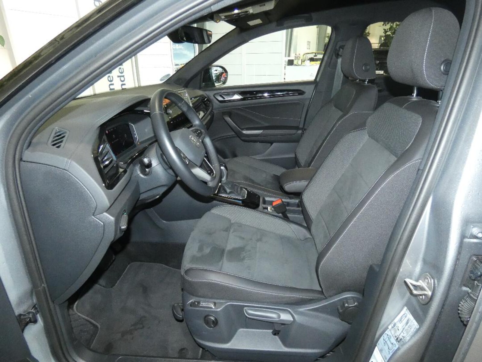 Volkswagen T-Roc – Bild 8