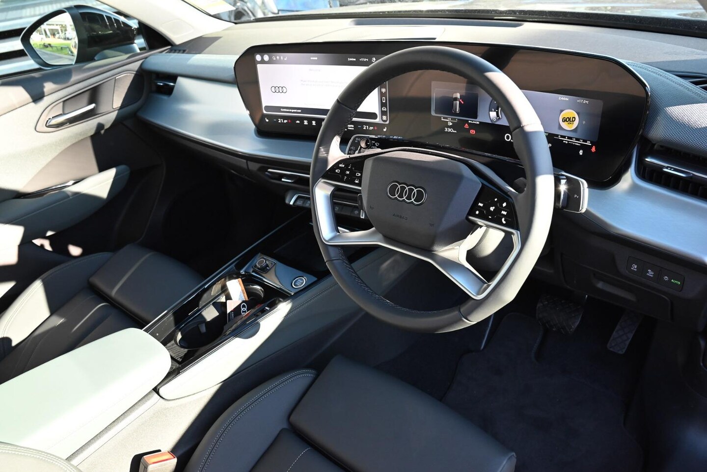 Image about Audi Q3 SUV TFSI quattro 150 kW