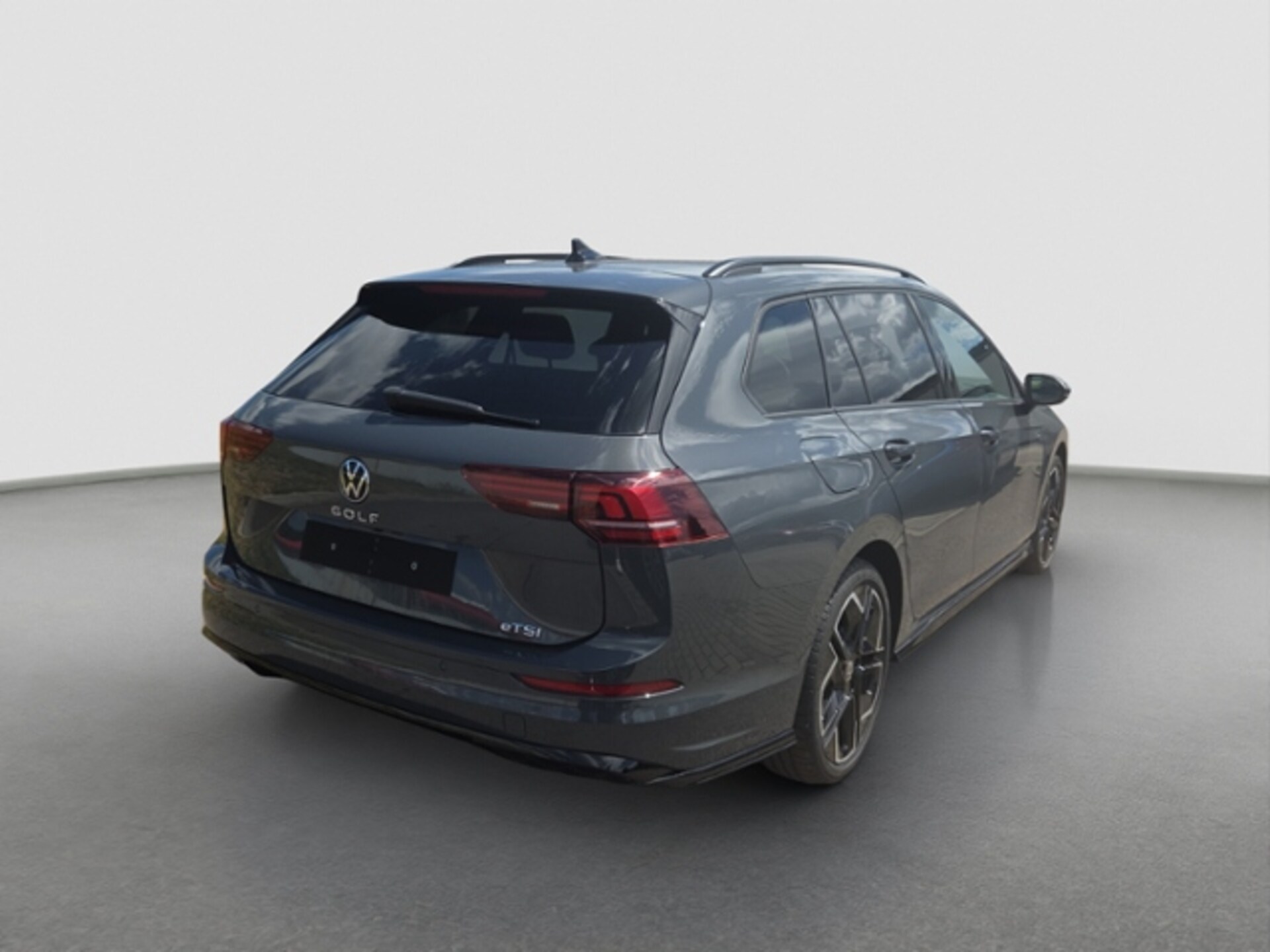 Volkswagen Golf Variant R-Line