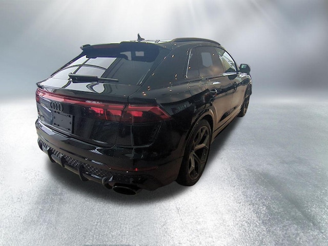 2026 Audi RS Q8 SUV performance