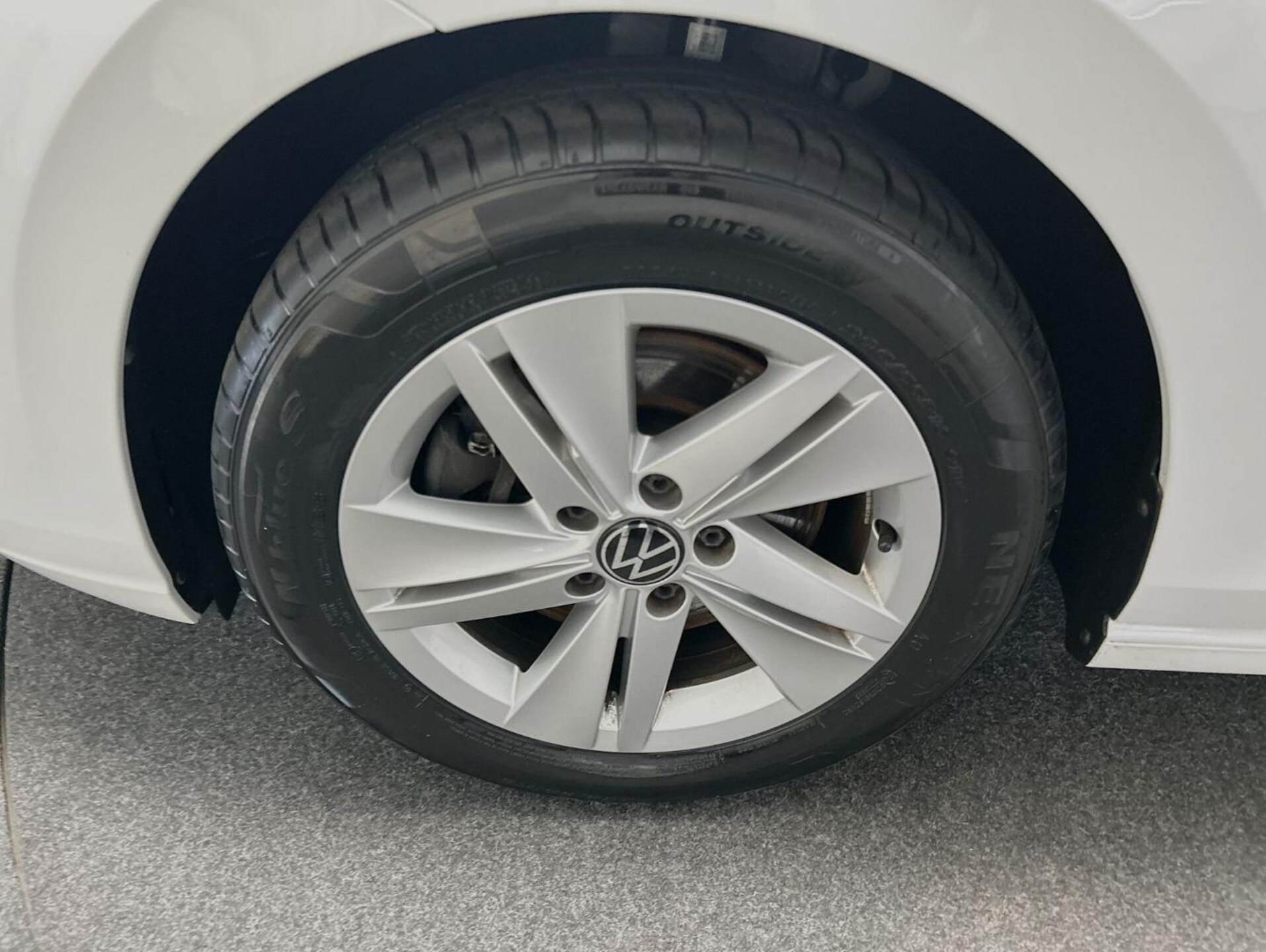 Volkswagen Golf Variant Life