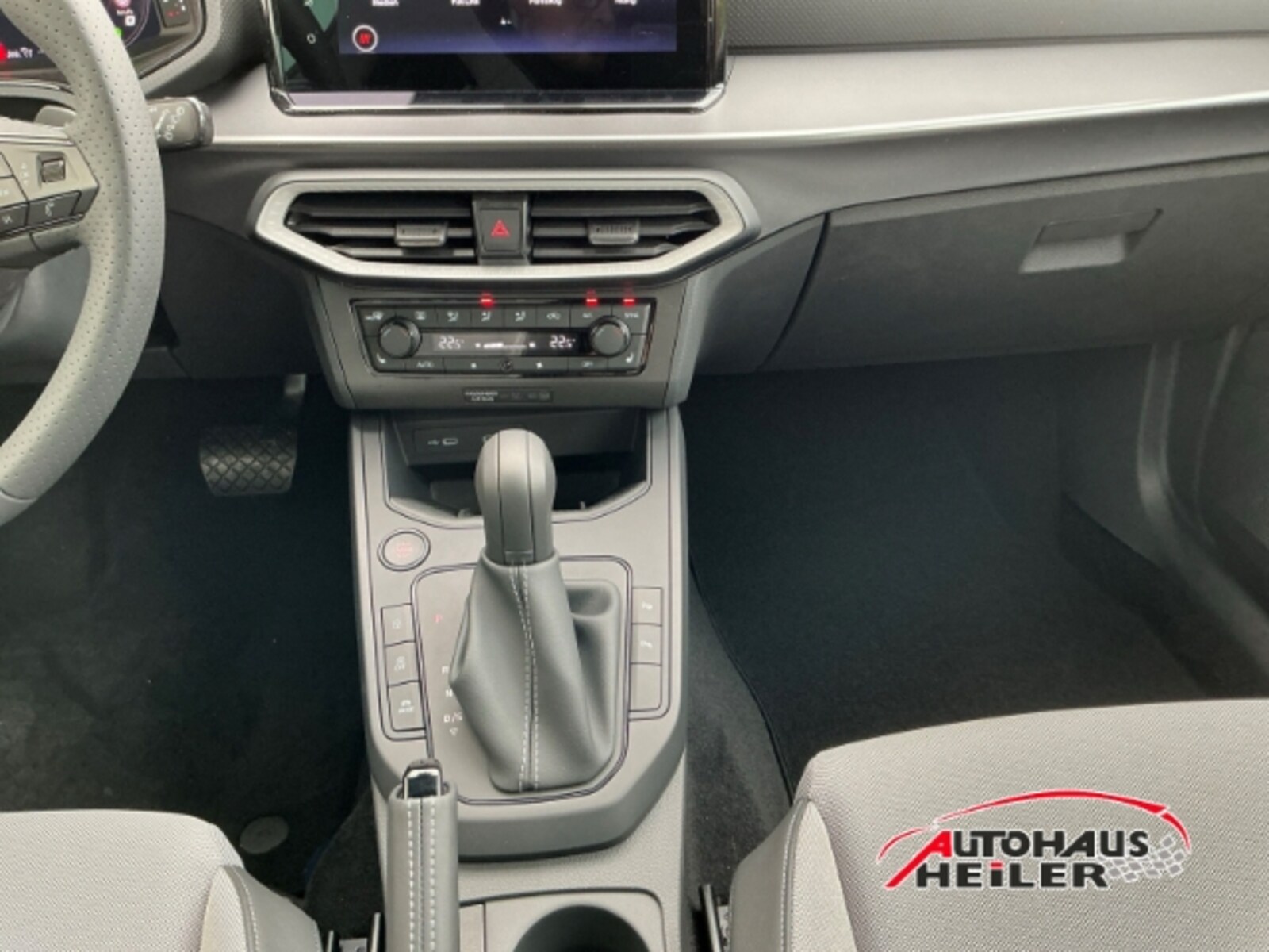 SEAT Arona – Bild 13