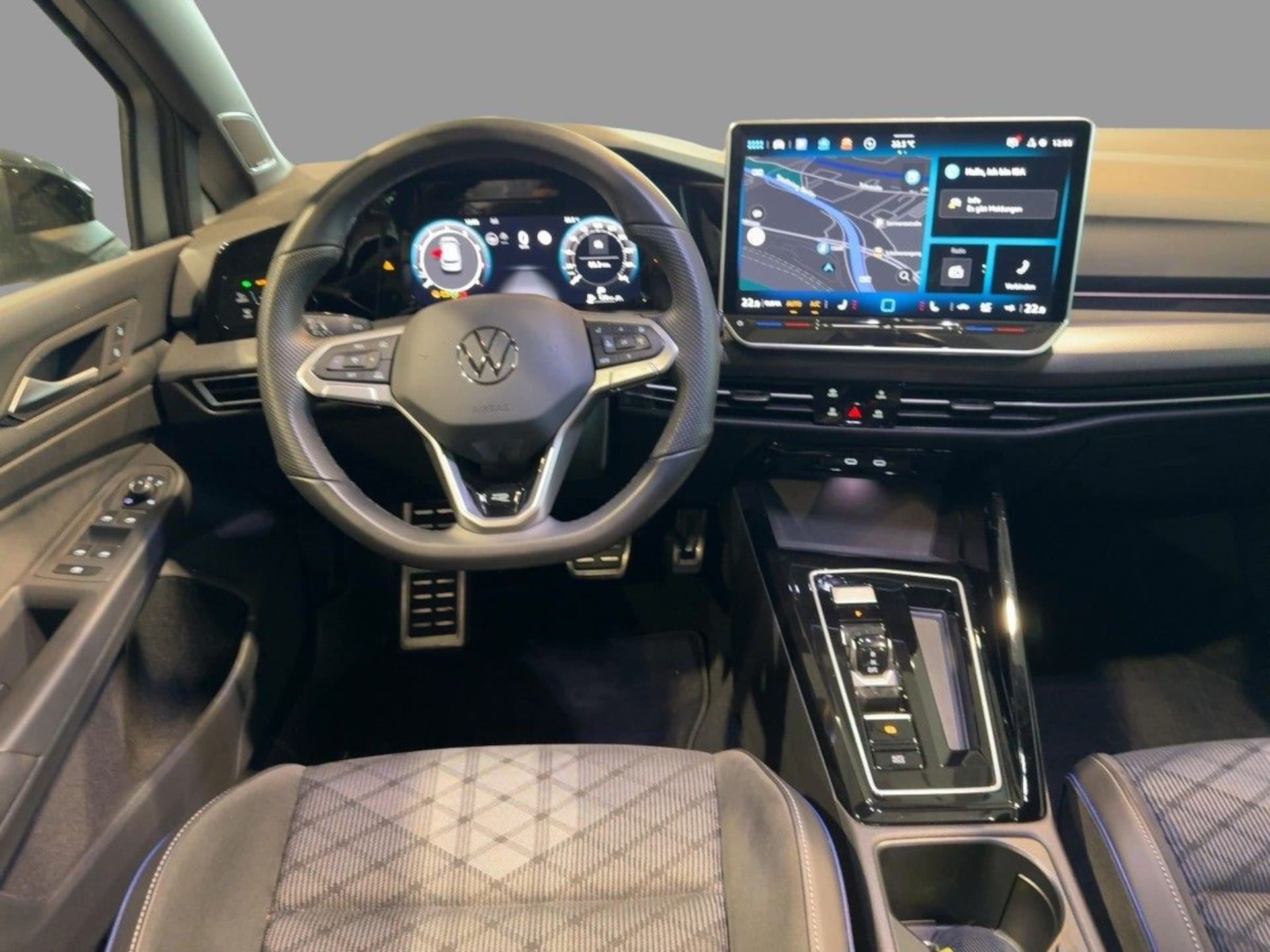 Volkswagen Golf R-Line