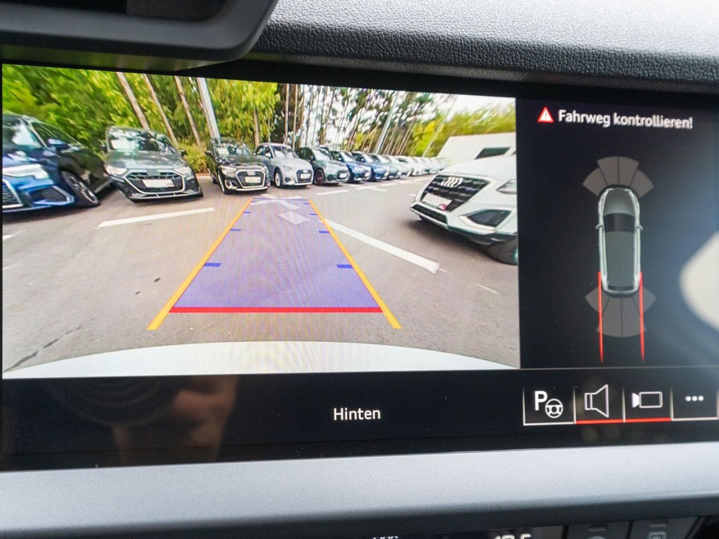 Bild über Audi A3 Sportback TFSI e TFSI e 150 kW S tronic - für weitere Informationen kontaktieren Sie den Audi Partner