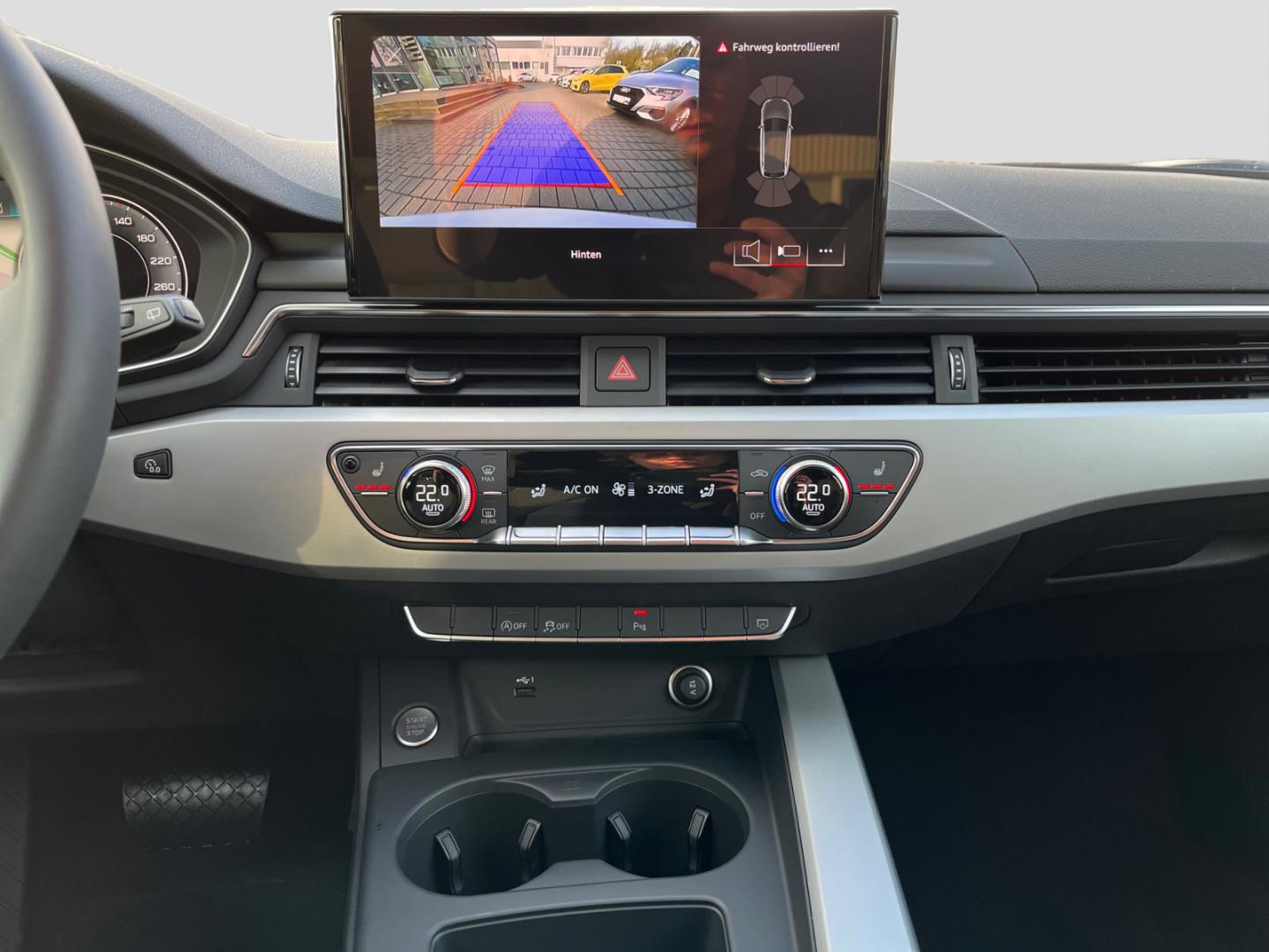 Image about Audi A4 Avant S line 35 TFSI S tronic
