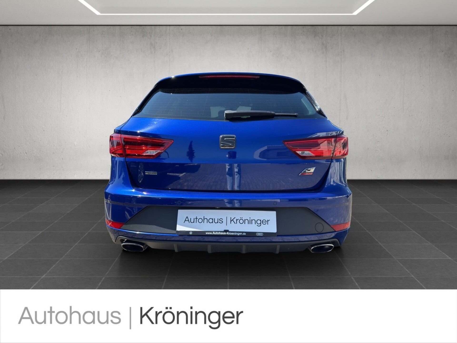 SEAT Leon Sportstourer Cupra 300