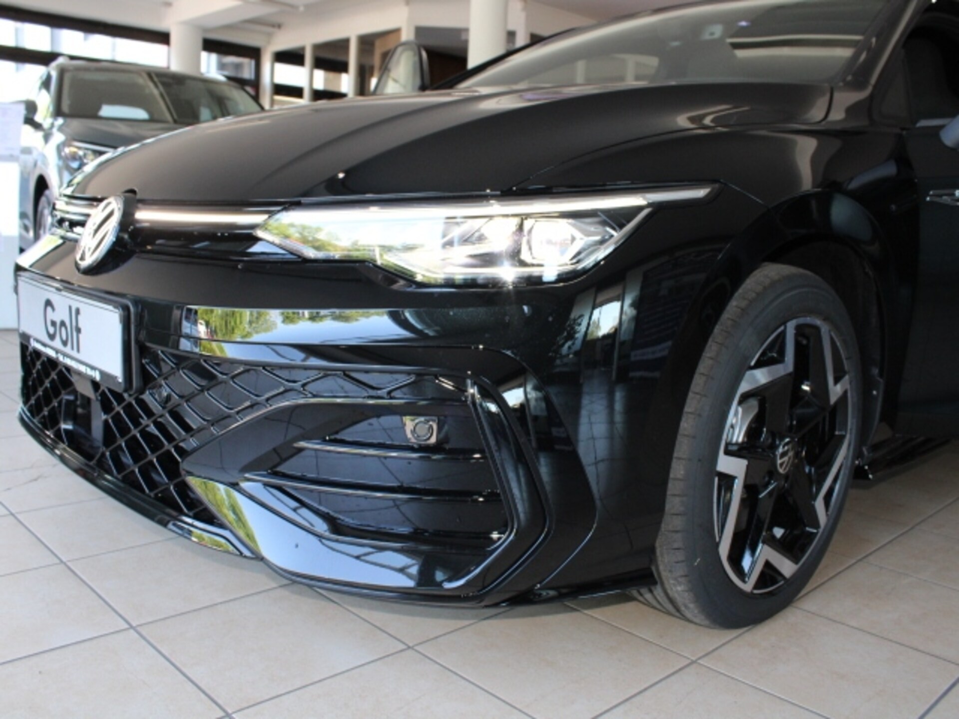 Volkswagen Golf Variant R-Line