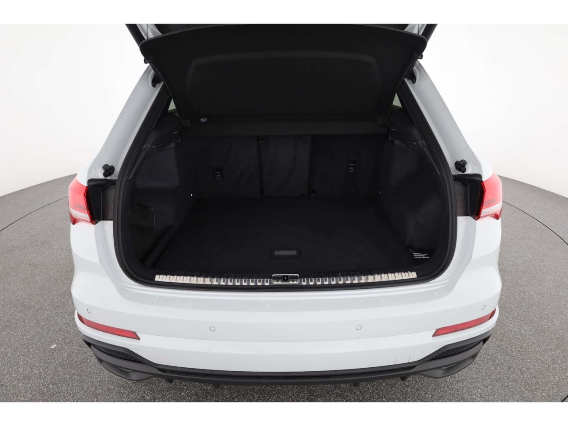 Audi Q3 SUV S line