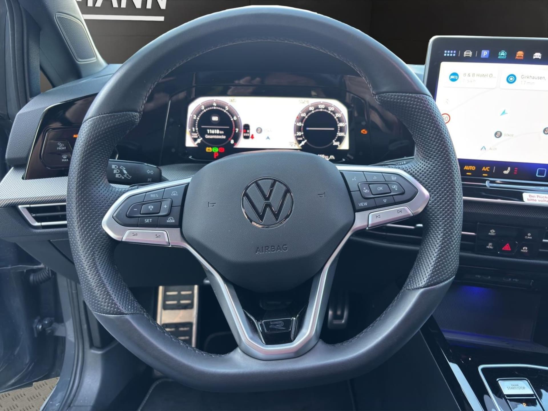 Volkswagen Golf Variant R-Line
