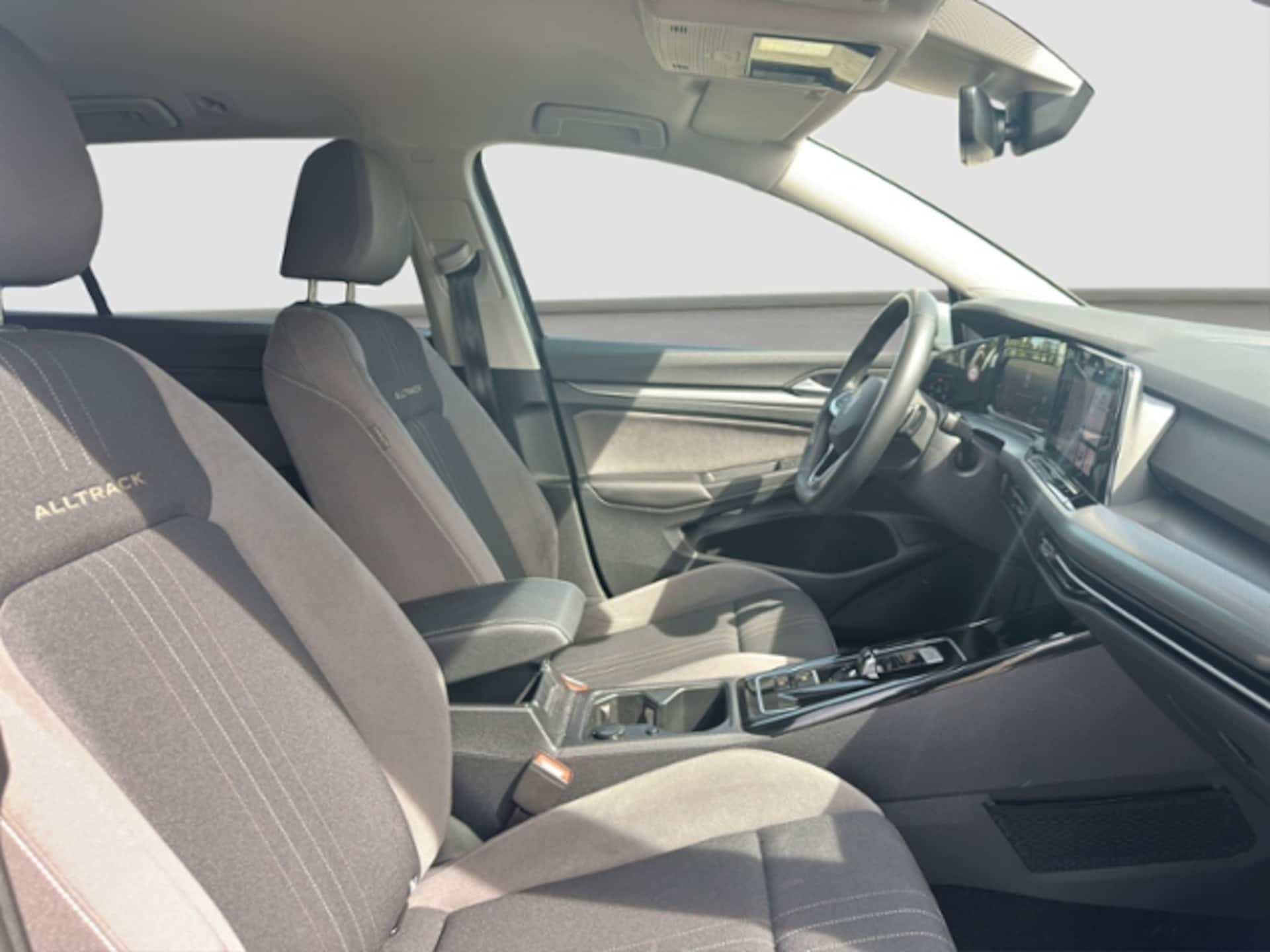 Volkswagen Golf Variant Alltrack