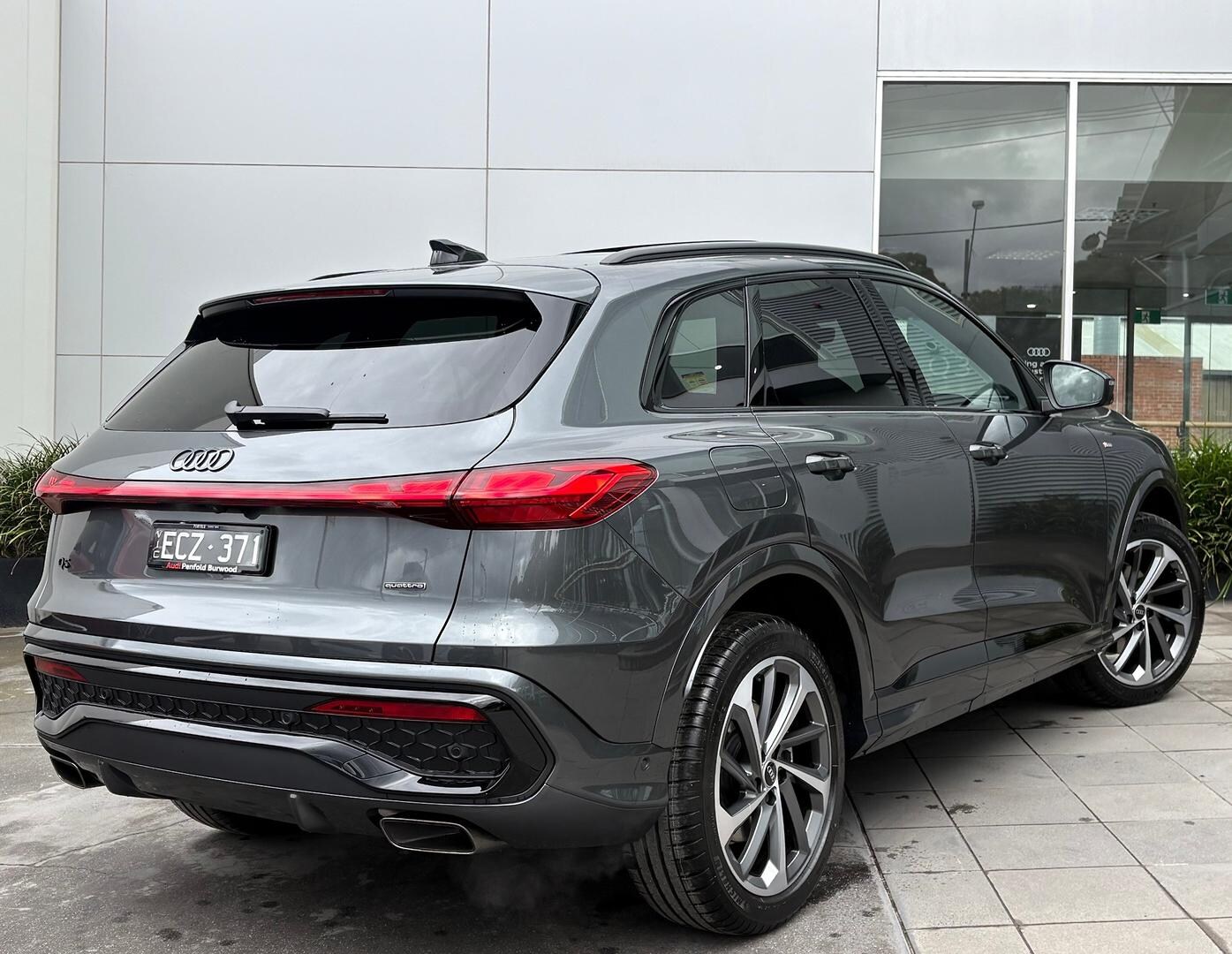 Image about Audi Q5 SUV Q5 sport TFSI quattro S tronic