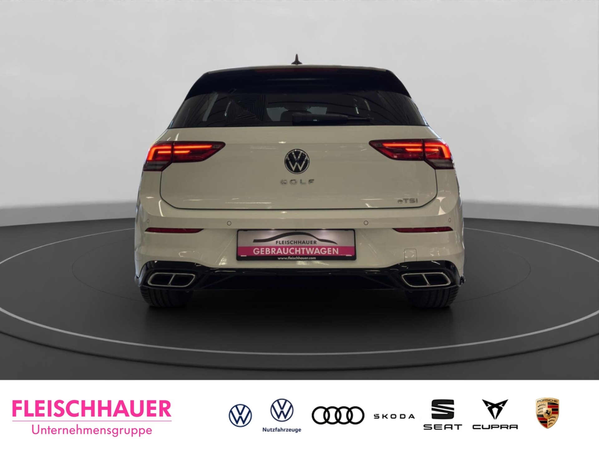 Volkswagen Golf R-Line