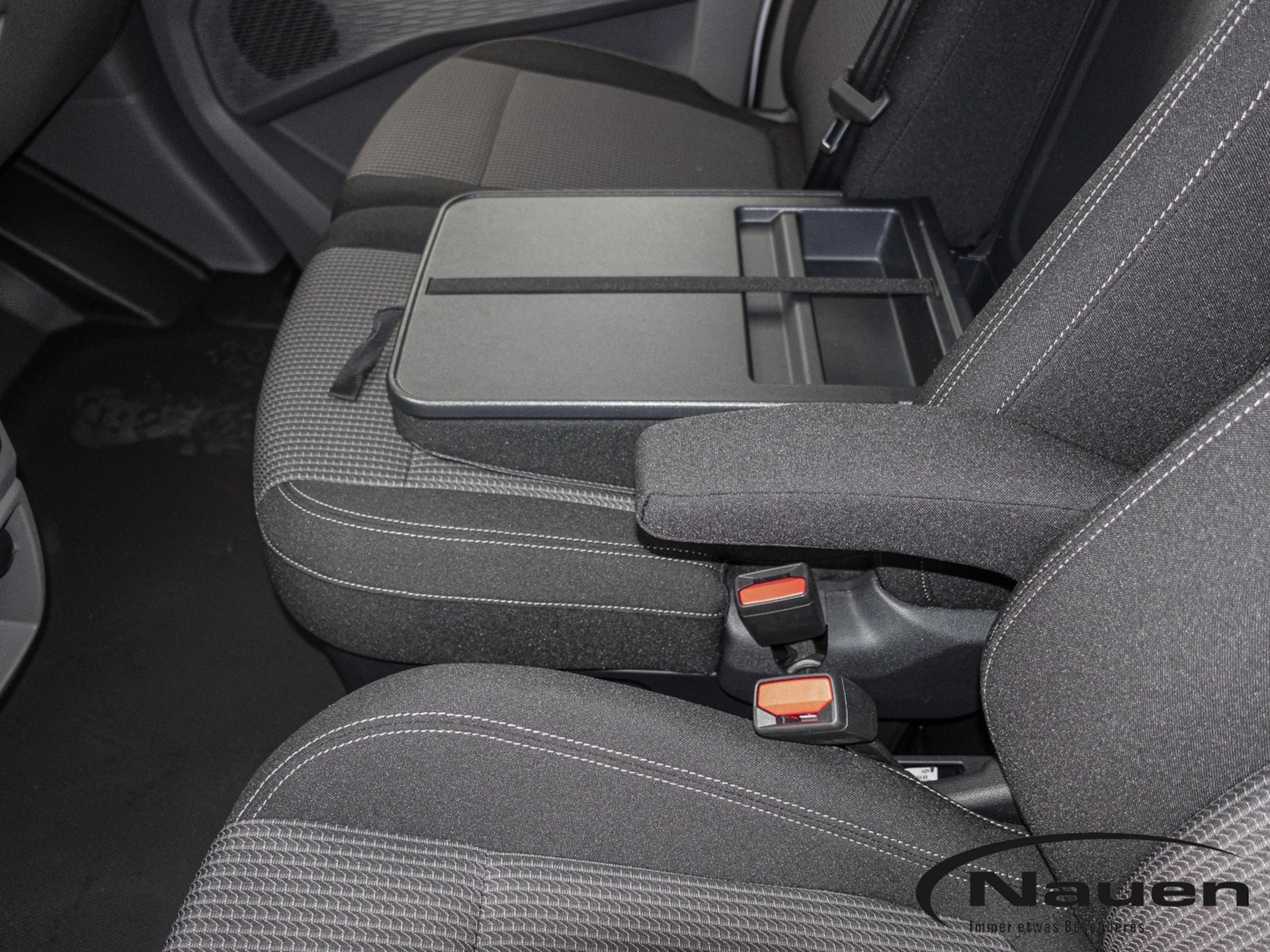 Volkswagen Transporter Kasten kurzer Radstand