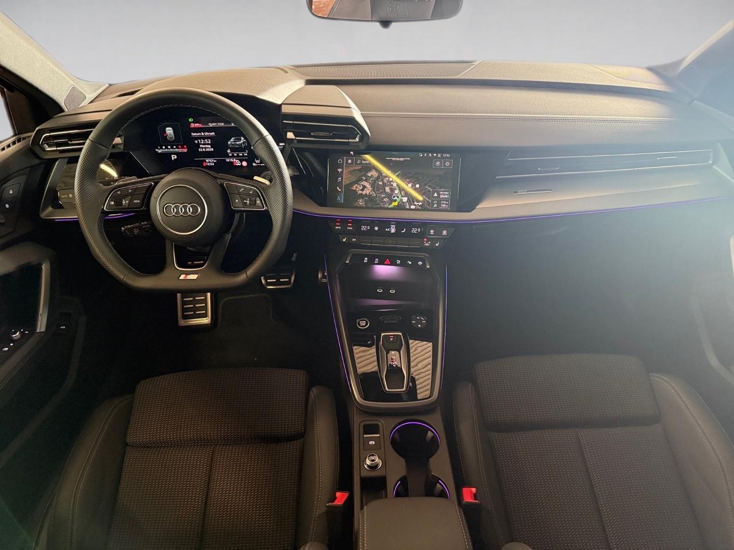 Bild über Audi A3 Sportback TDI S tronic - für weitere Informationen kontaktieren Sie den Audi Partner