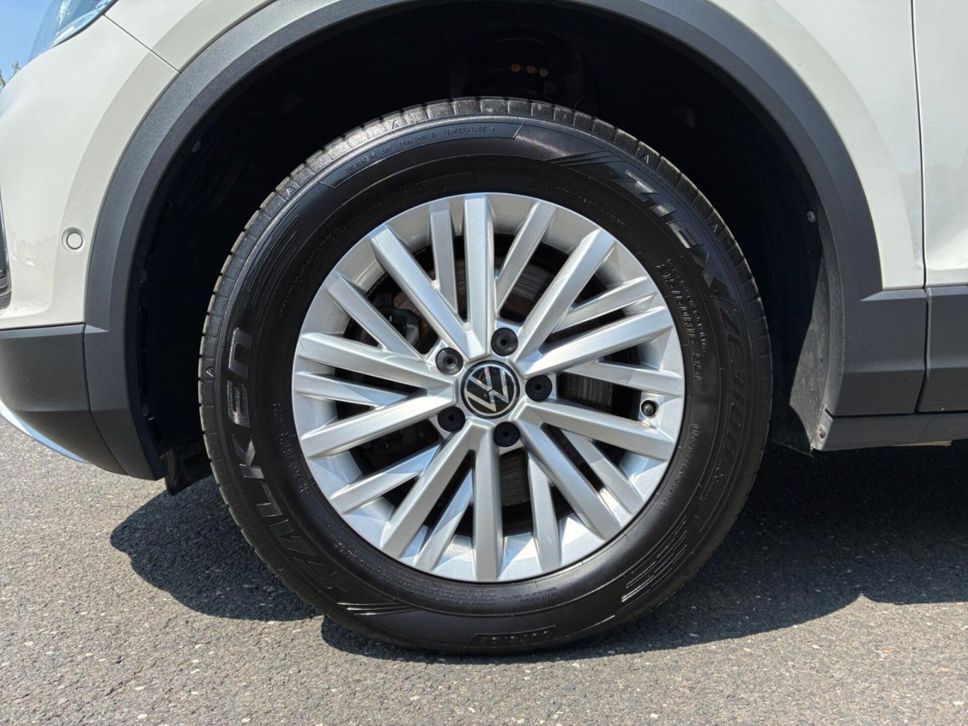 Volkswagen T-Roc Life