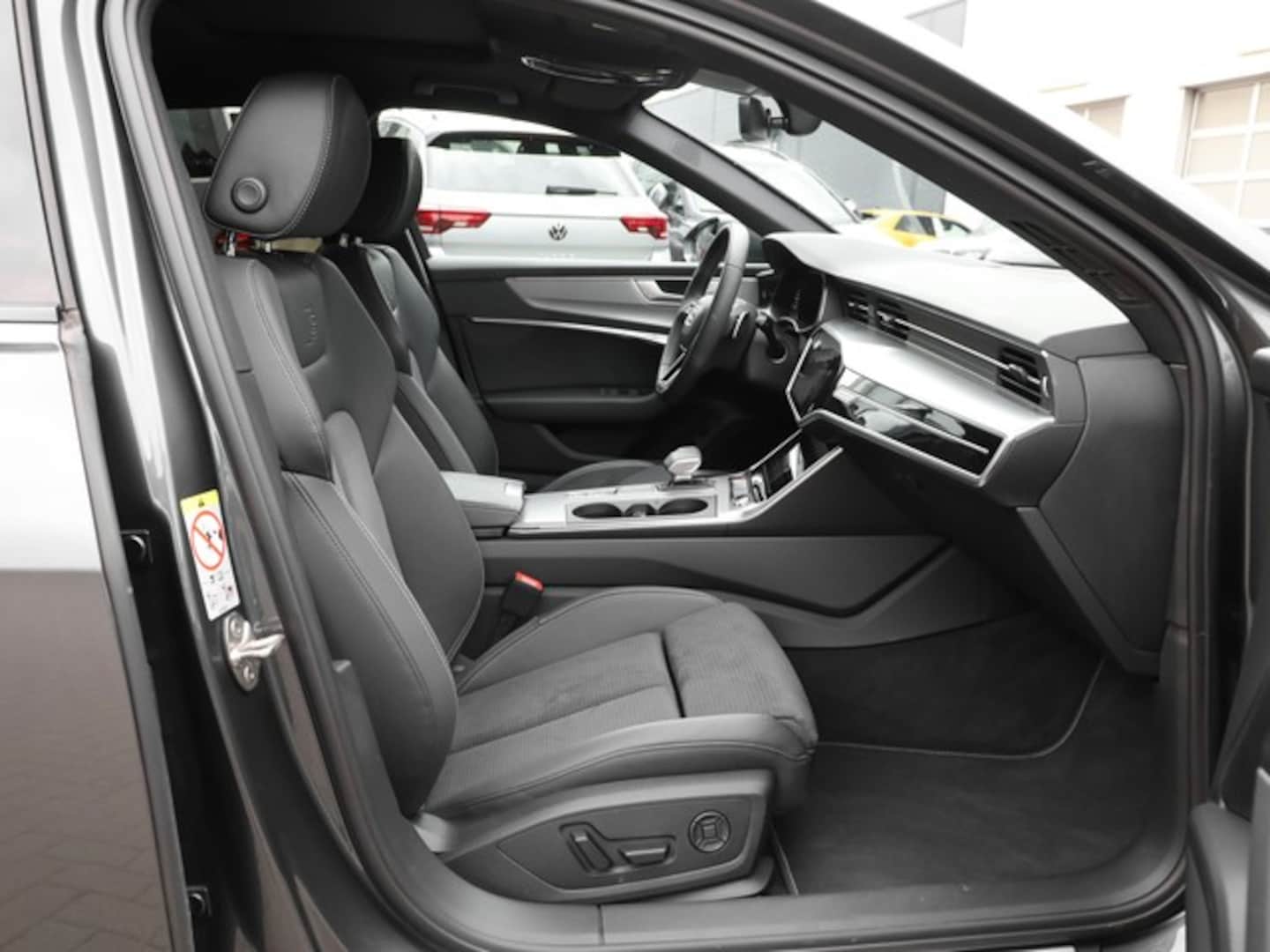 Bild über Audi S6 Avant TDI quattro tiptronic - für weitere Informationen kontaktieren Sie den Audi Partner