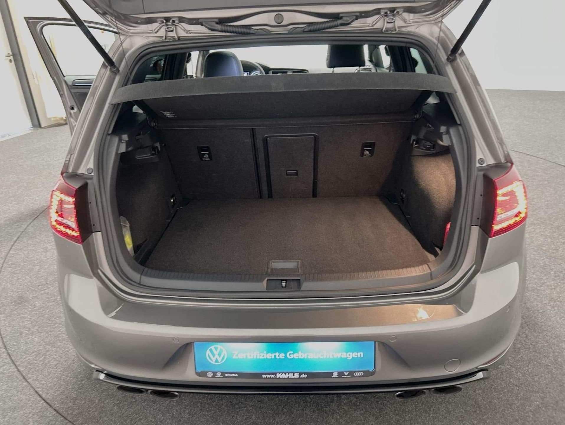 Volkswagen Golf R