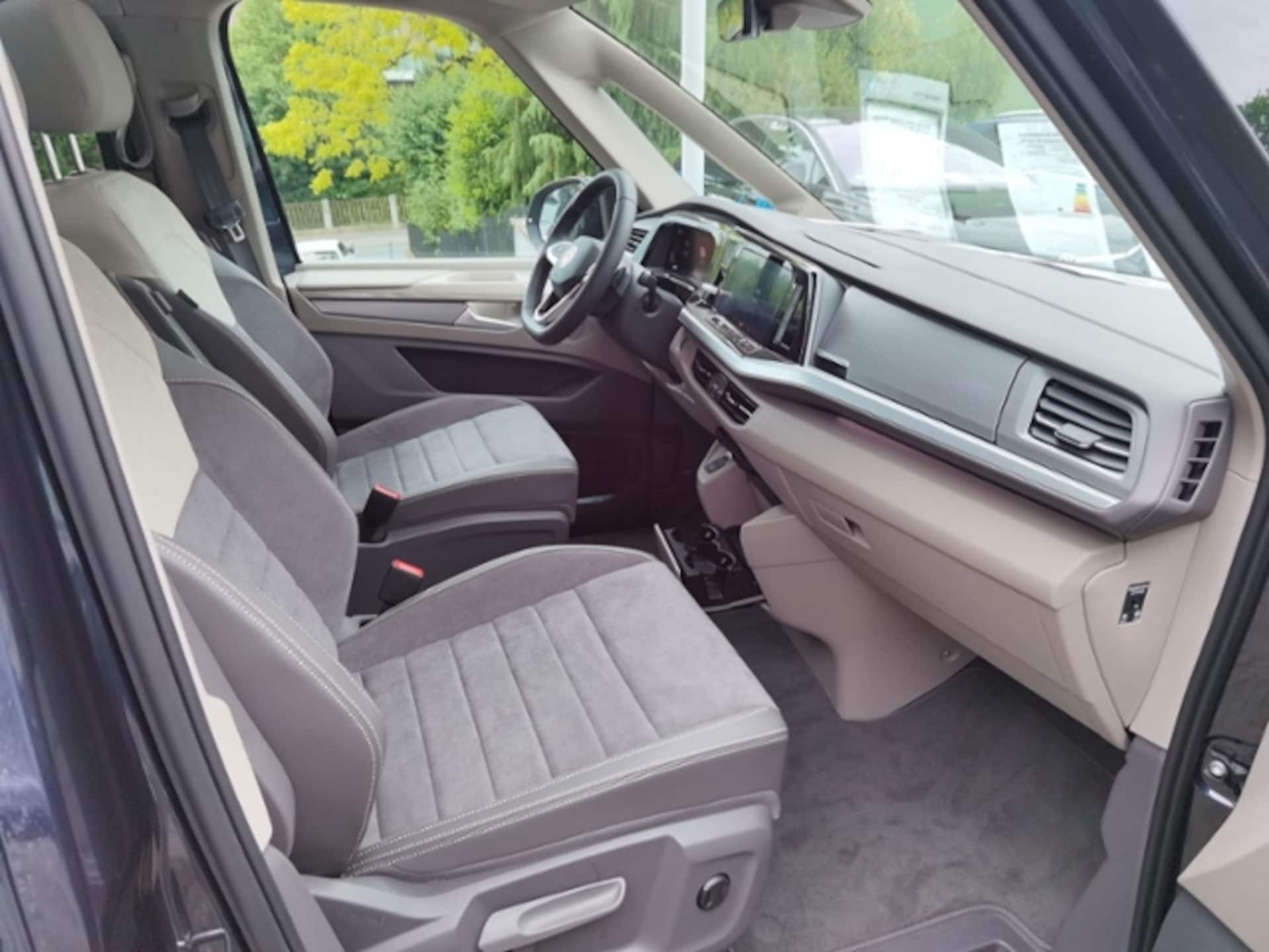 Volkswagen Multivan Langversion Style