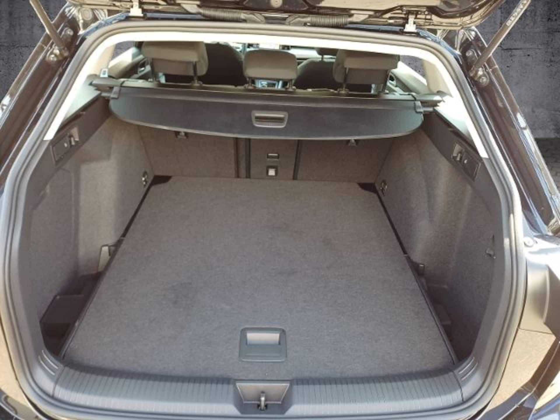 Volkswagen Golf Variant MOVE