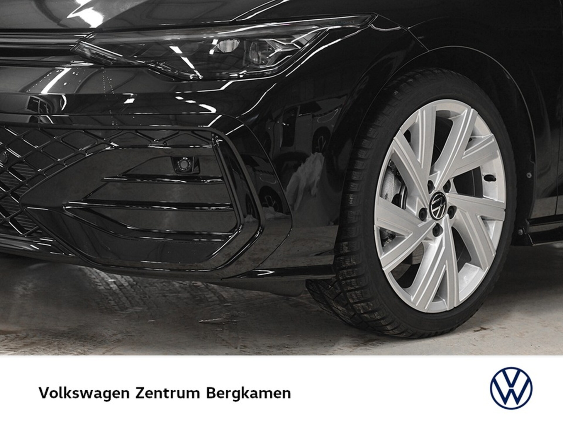 Volkswagen Golf R-Line