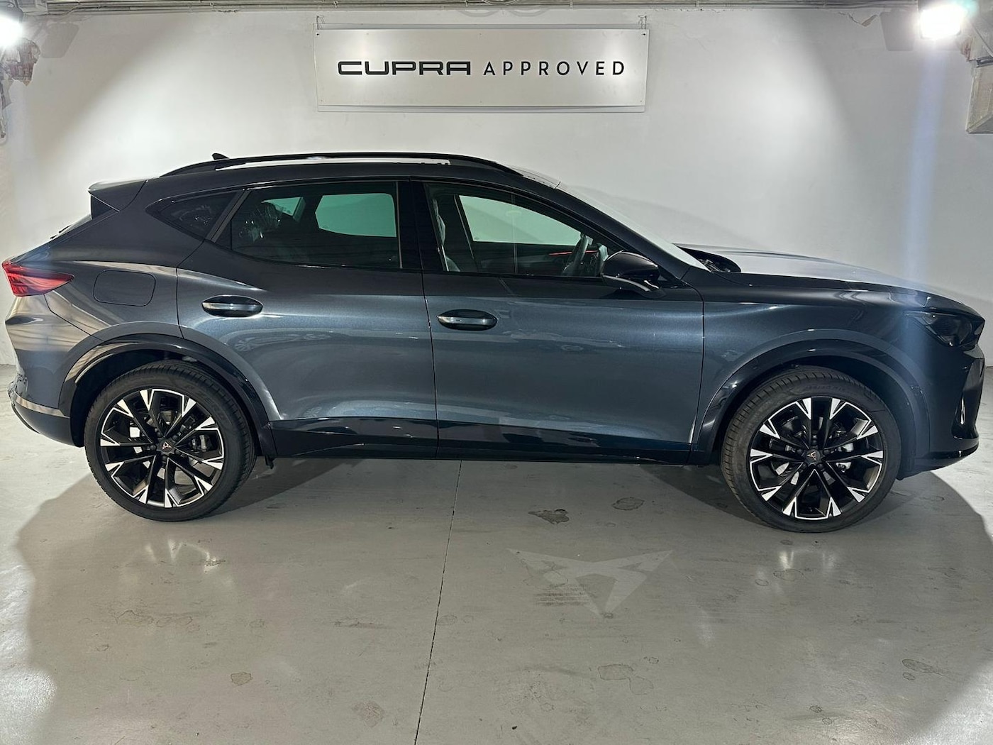 CUPRA Formentor 1.5 TSI e-Hybrid DSG 150 kW (204 CV) — photo 3