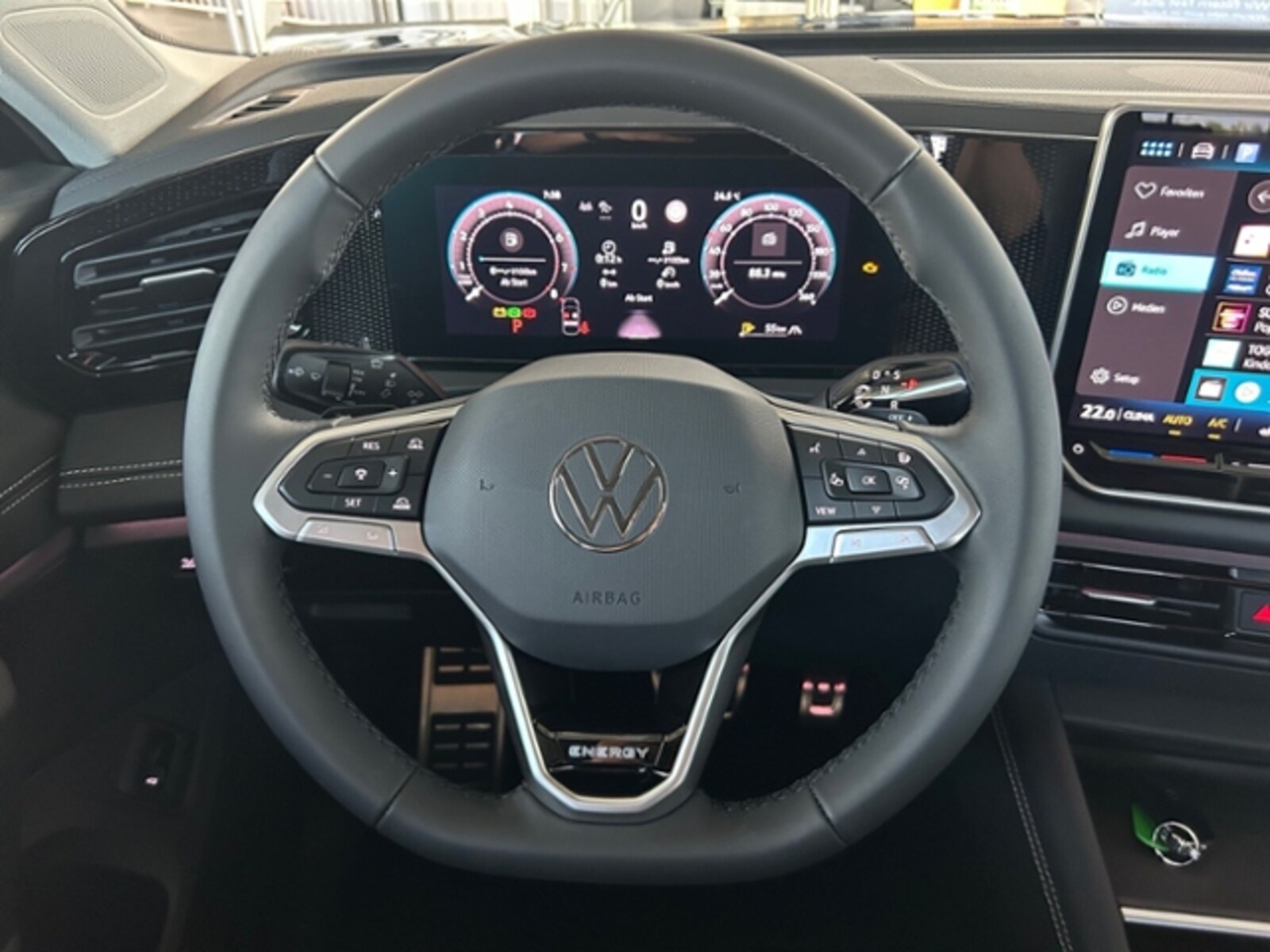 Volkswagen Tiguan – Bild 15