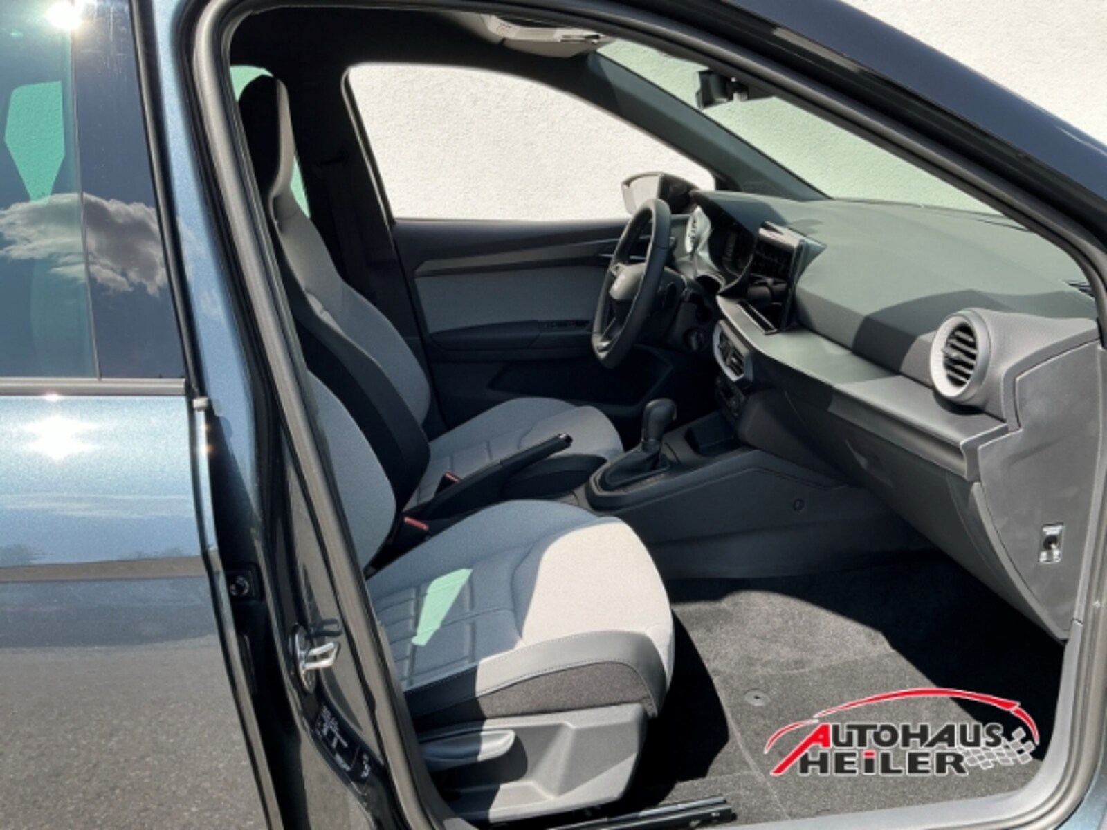 SEAT Arona – Bild 8