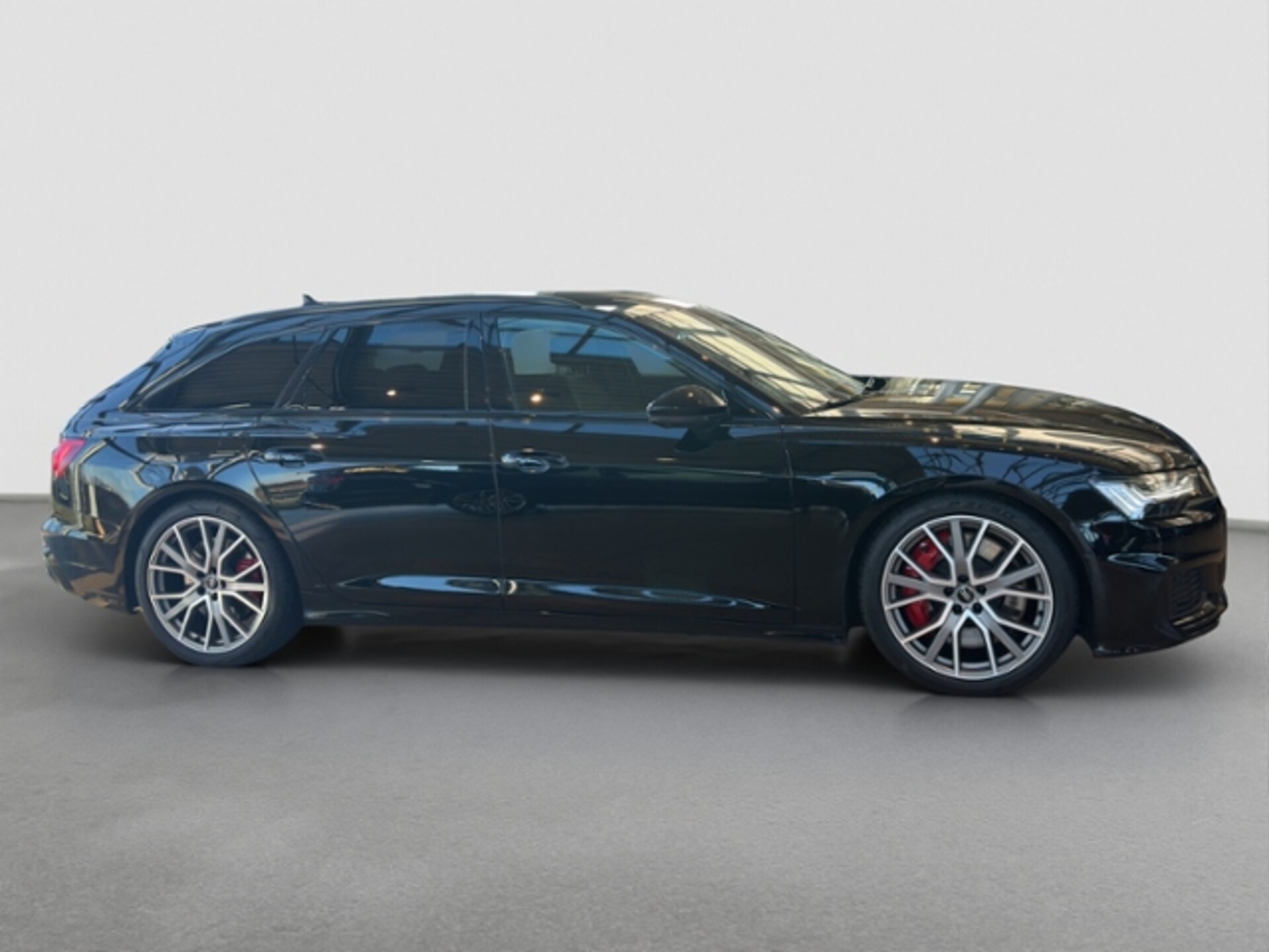 Audi S6 Avant