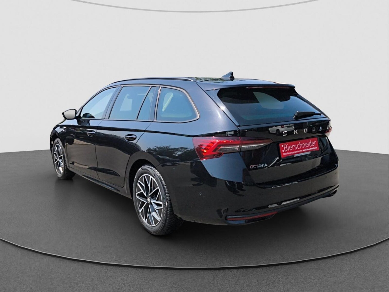 Škoda Octavia Combi – Bild 7