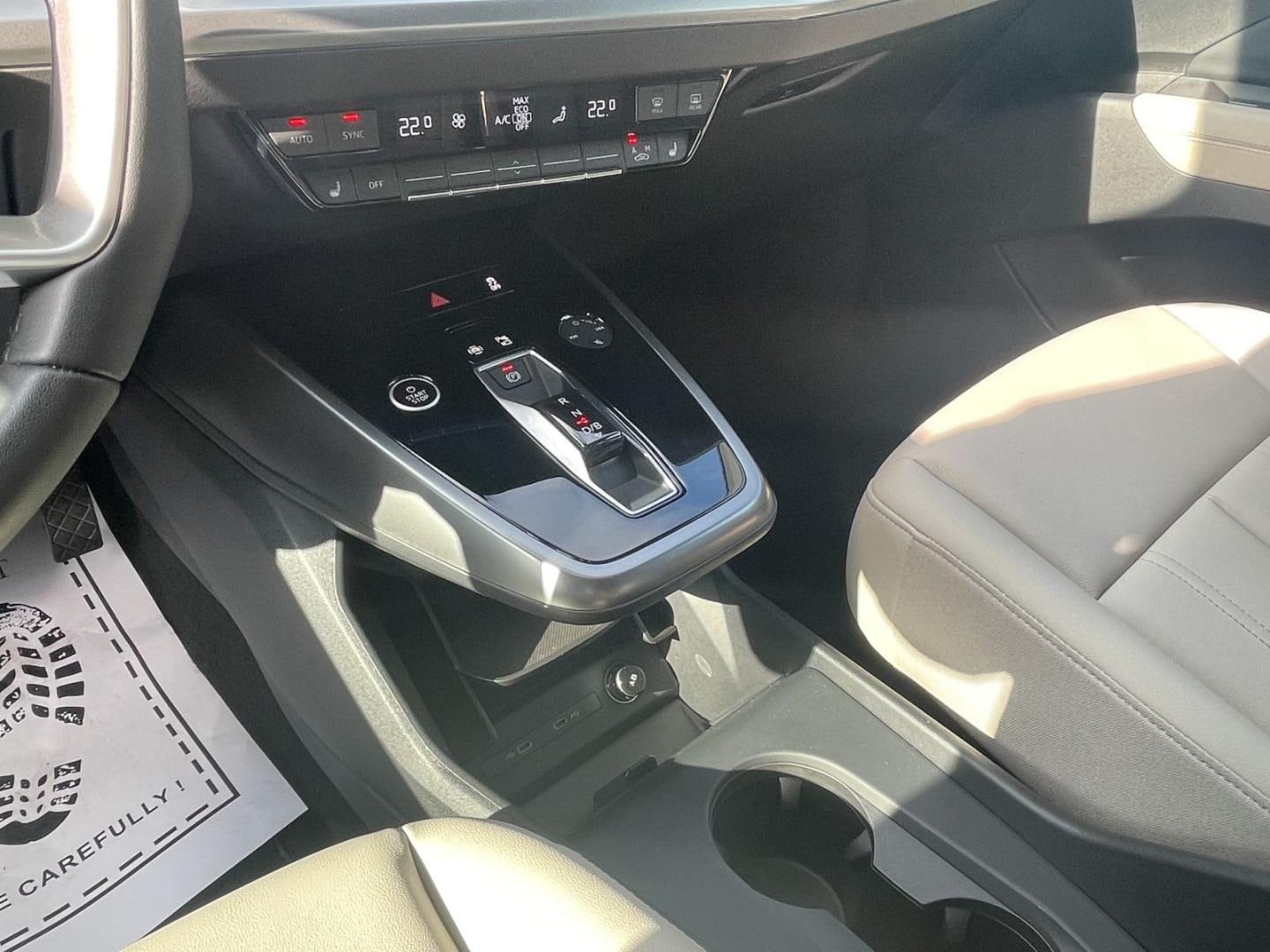 Bild über Audi Q4 e-tron 45 e-tron - für weitere Informationen kontaktieren Sie den Audi Partner