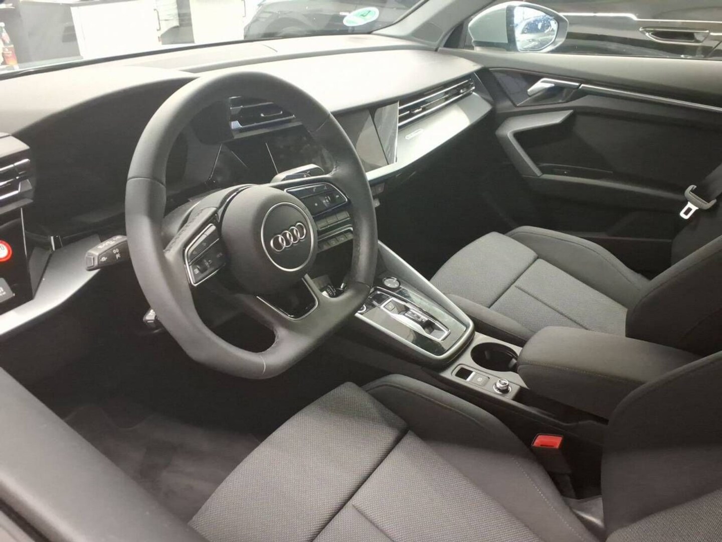 Bild über Audi A3 Sportback TFSI 85 kW S tronic - für weitere Informationen kontaktieren Sie den Audi Partner