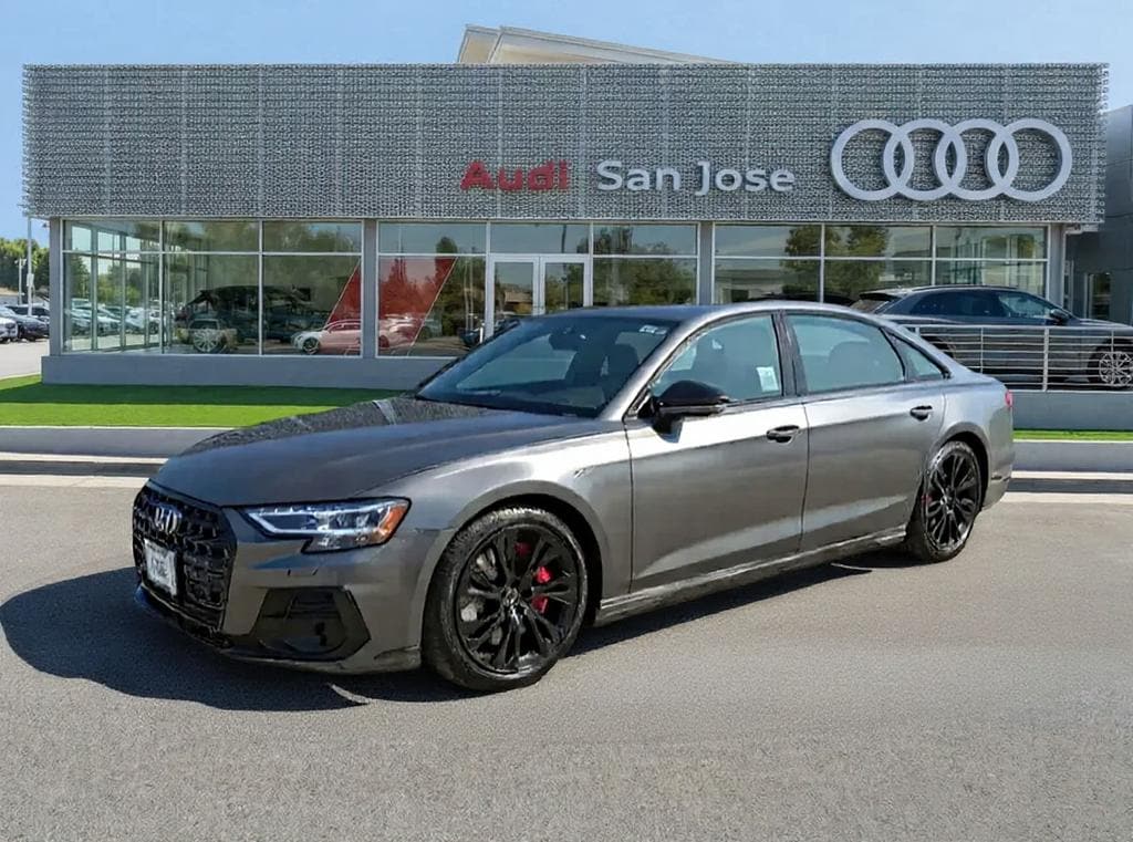 2025 Audi S8 4.0T quattro Tiptronic's photo