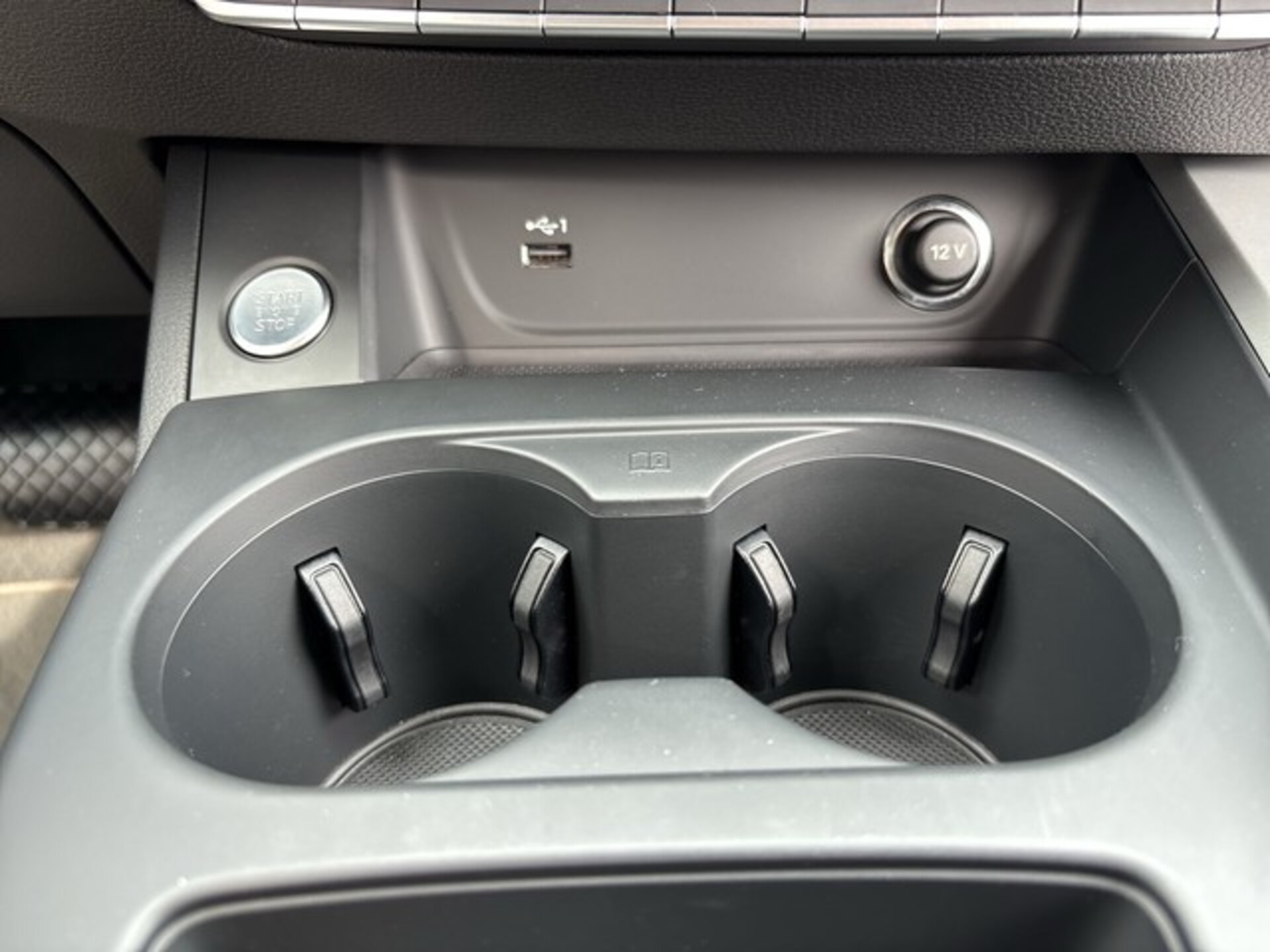 Audi A4 Avant S line