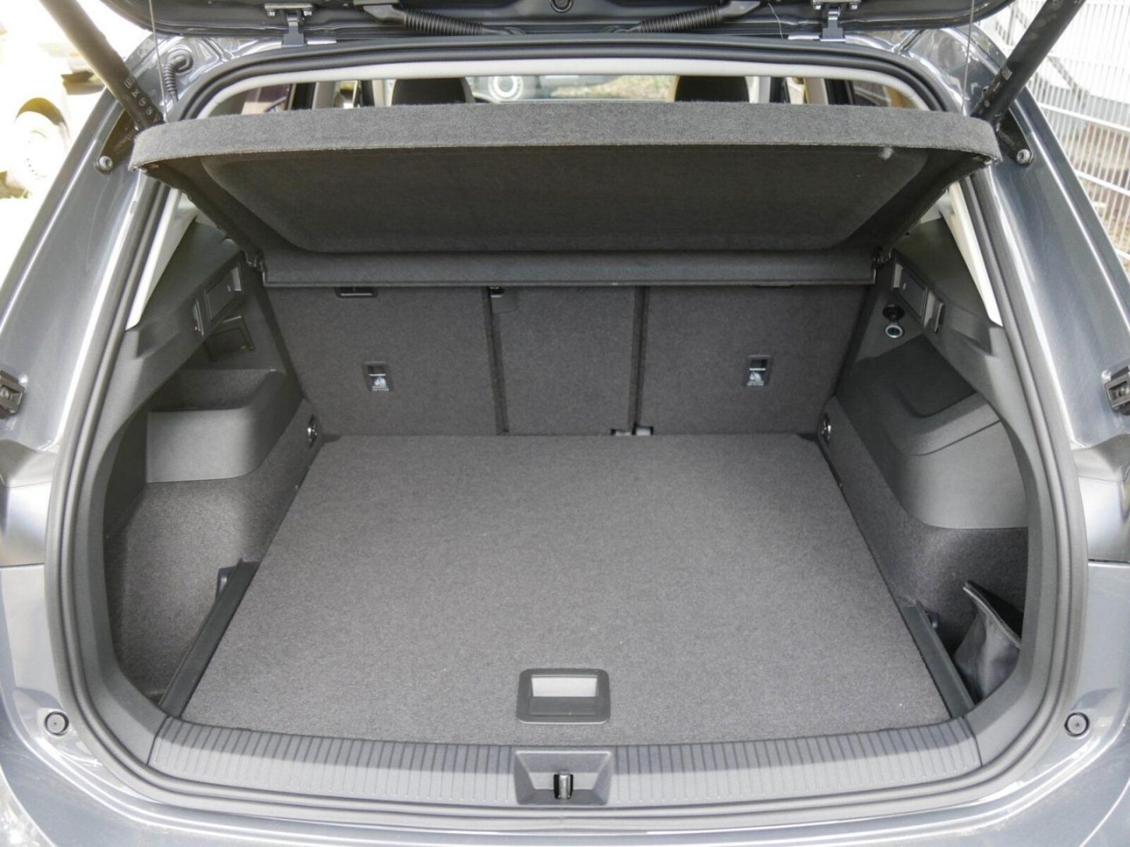 Volkswagen Tiguan – Bild 11