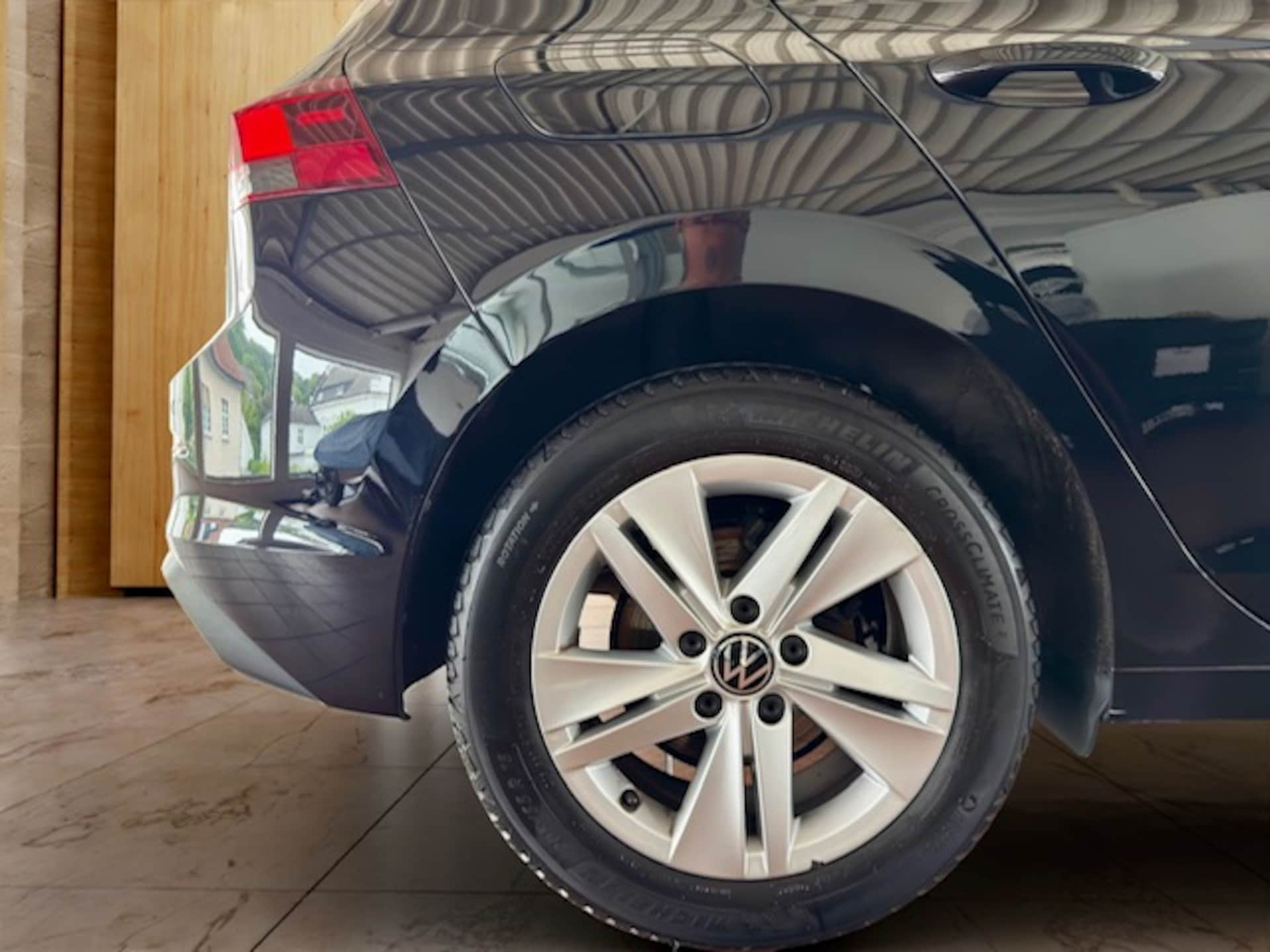 Volkswagen Golf Life