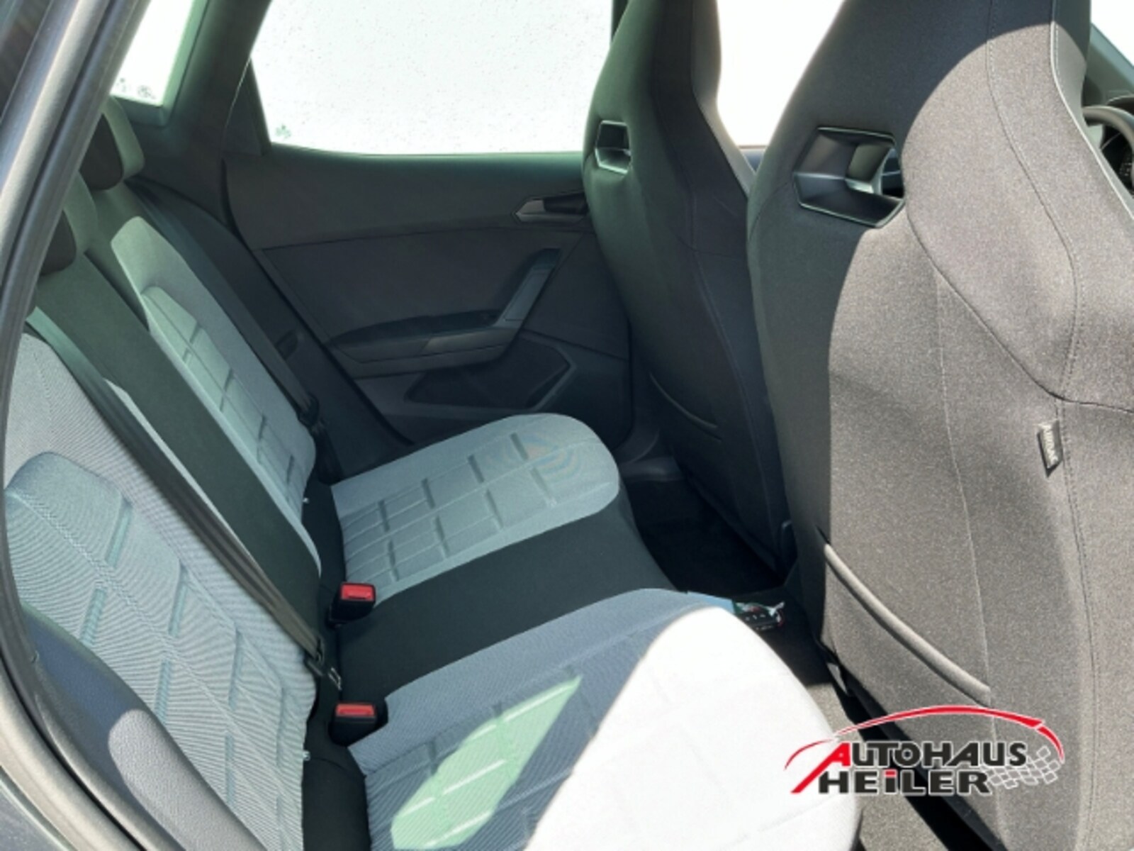 SEAT Arona – Bild 9