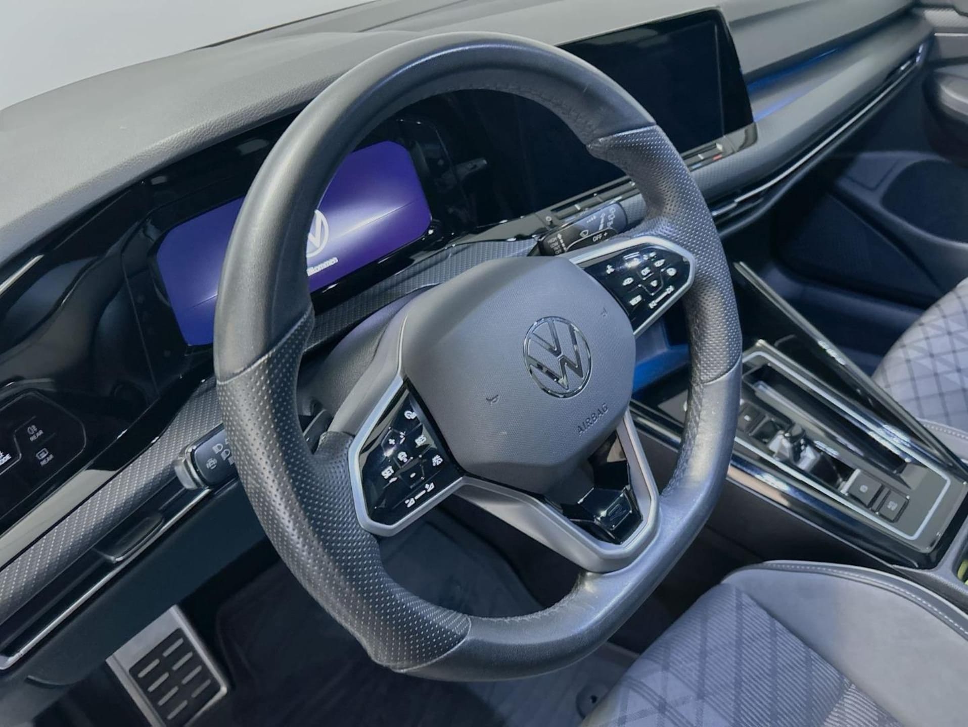 Volkswagen Golf Variant R-Line