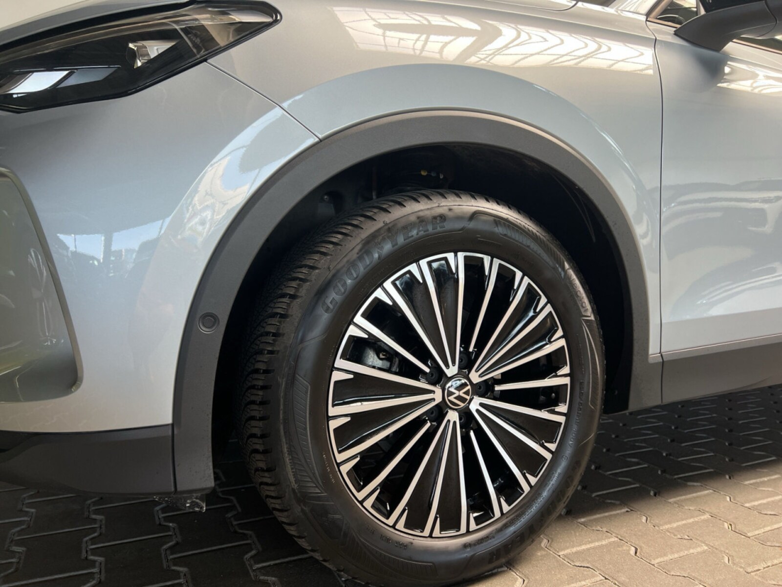 Volkswagen Tiguan – Bild 4