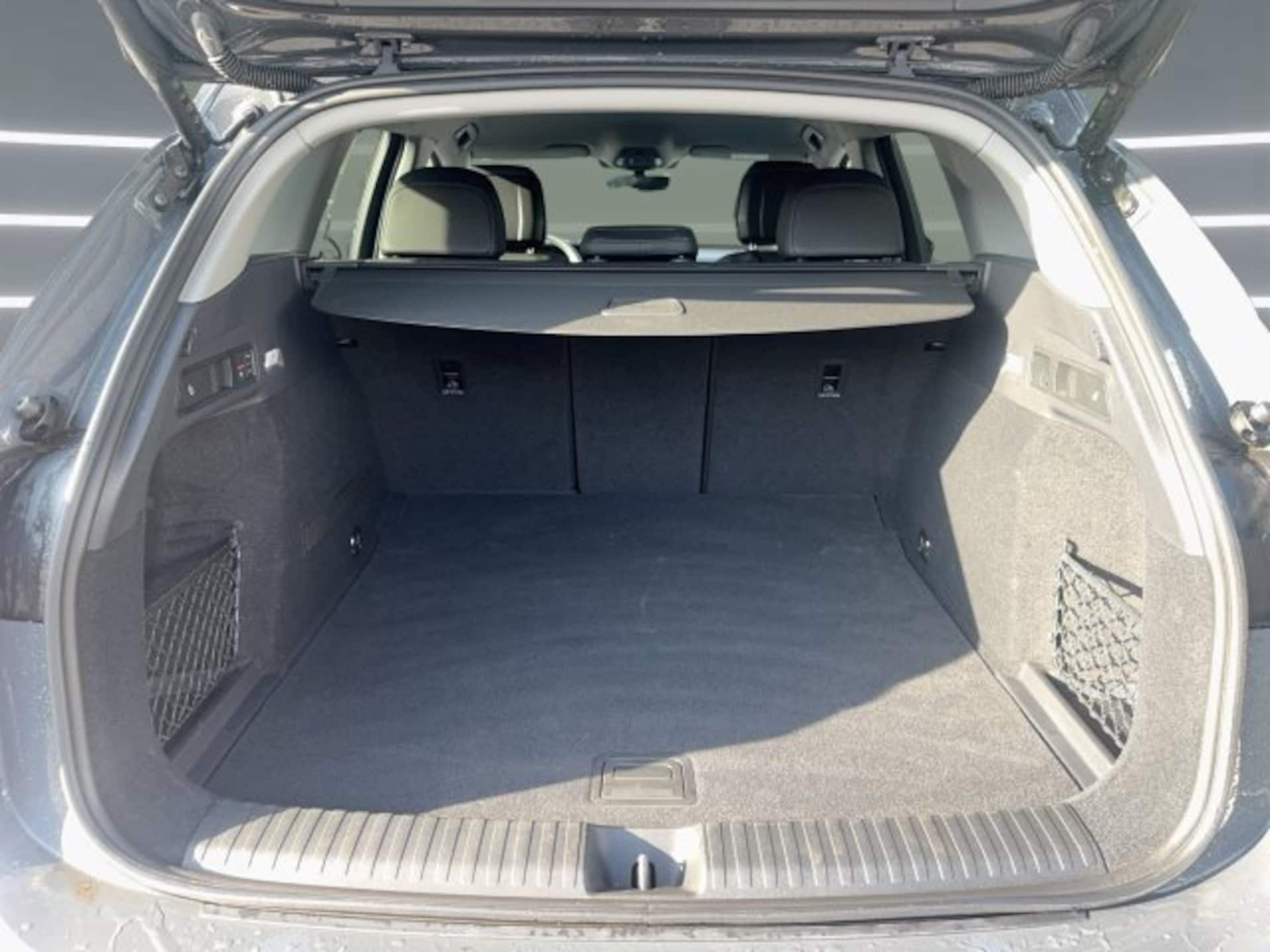 Audi Q6 SUV e-tron