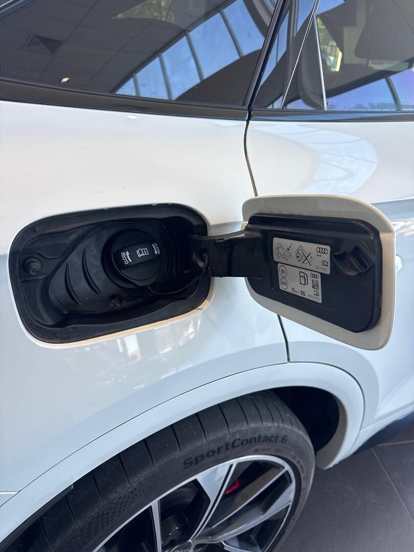 Image about Audi Q5 Sportback TFSI e 55 TFSI e quattro S tronic