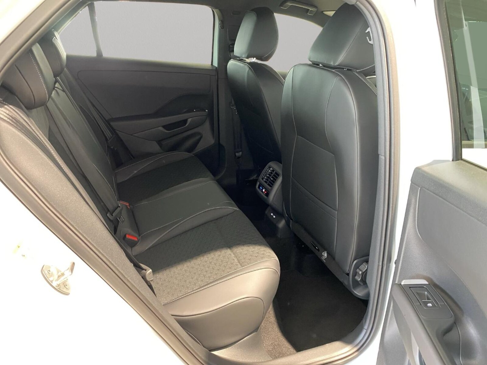 Volkswagen T-Roc – Bild 7