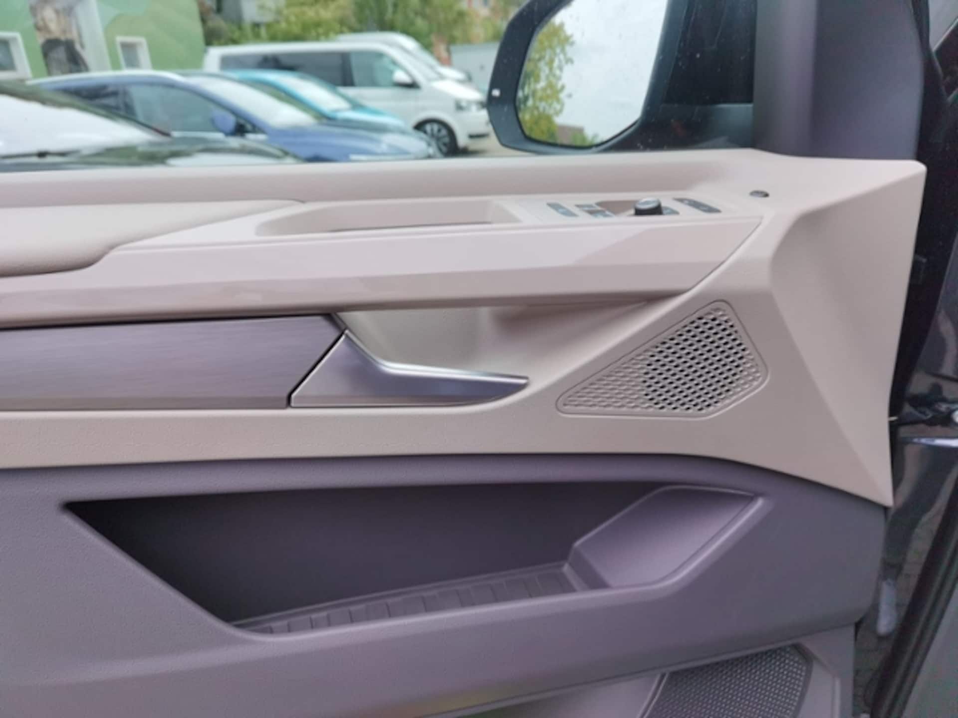 Volkswagen Multivan Langversion Style